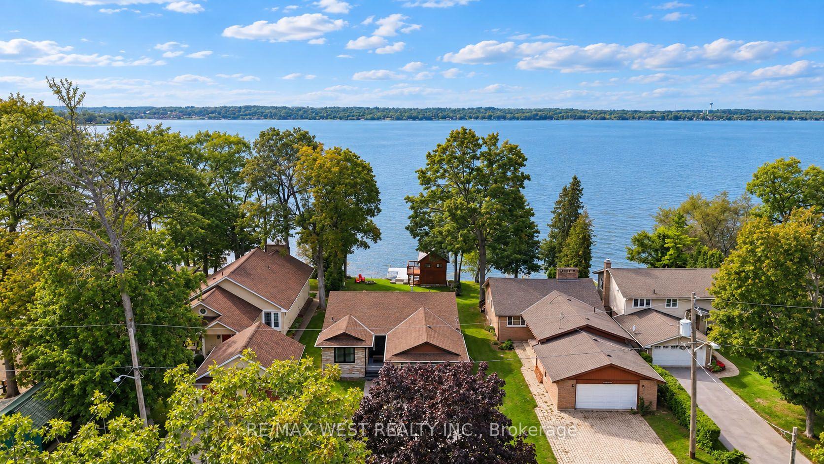 740 Broadview Avenue Orillia Ontario Canada Sale residential Becky Spencer Keller Williams Experience Realty, Brokerage*