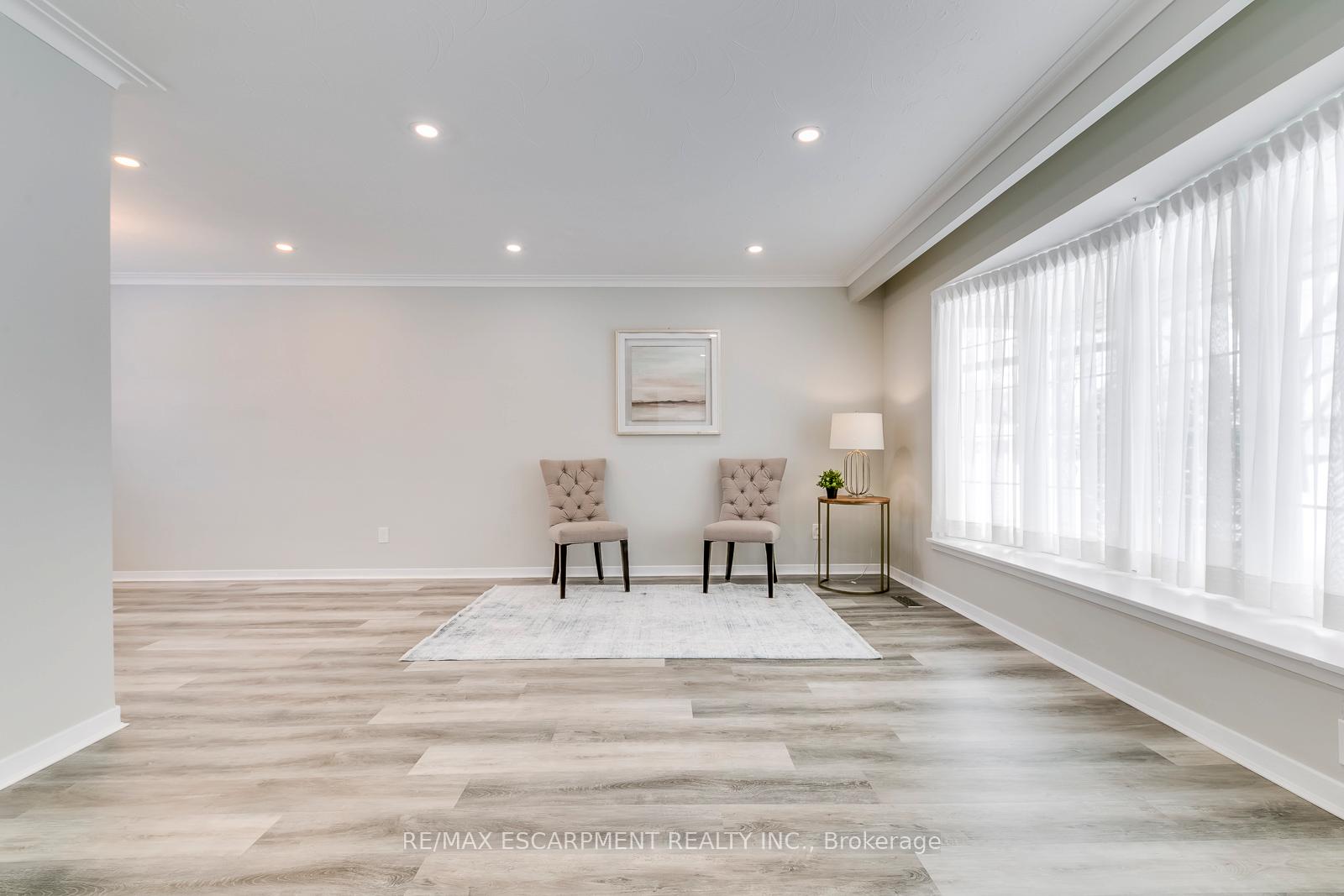 5440 Windermere Drive, Burlington 5