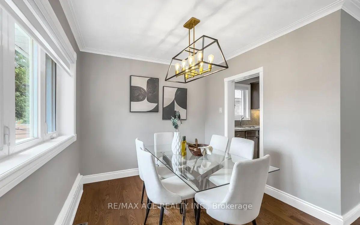Main - 52 Ivorwood Crescent, Toronto 3