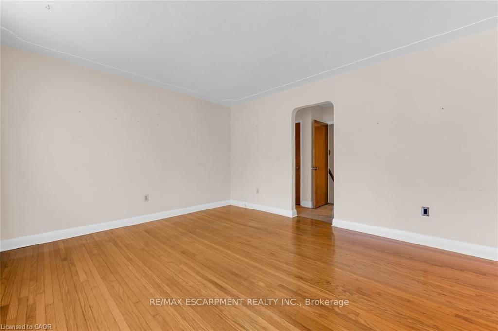 234 Pine Cove Road, Burlington 3