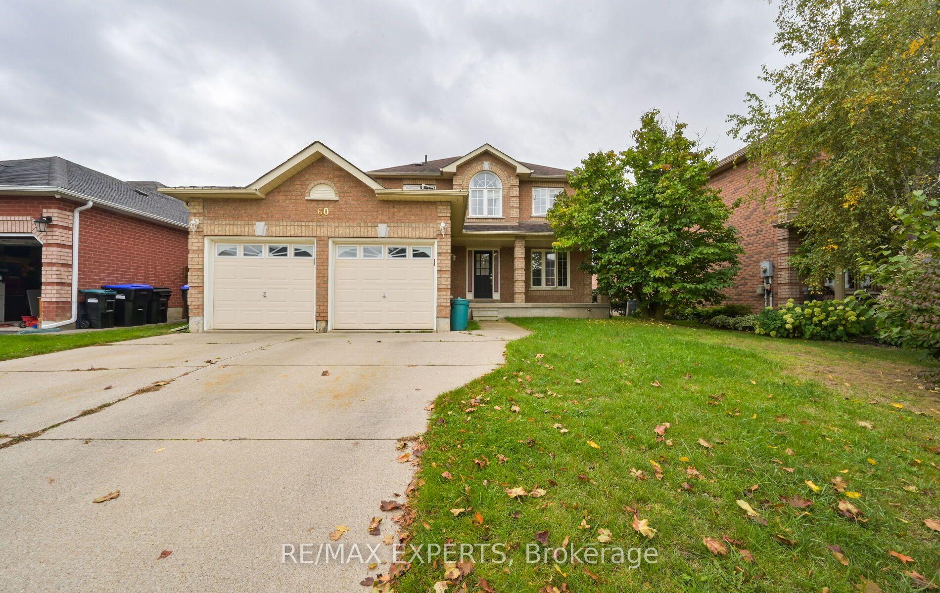 60 Darling Crescent, New Tecumseth 2