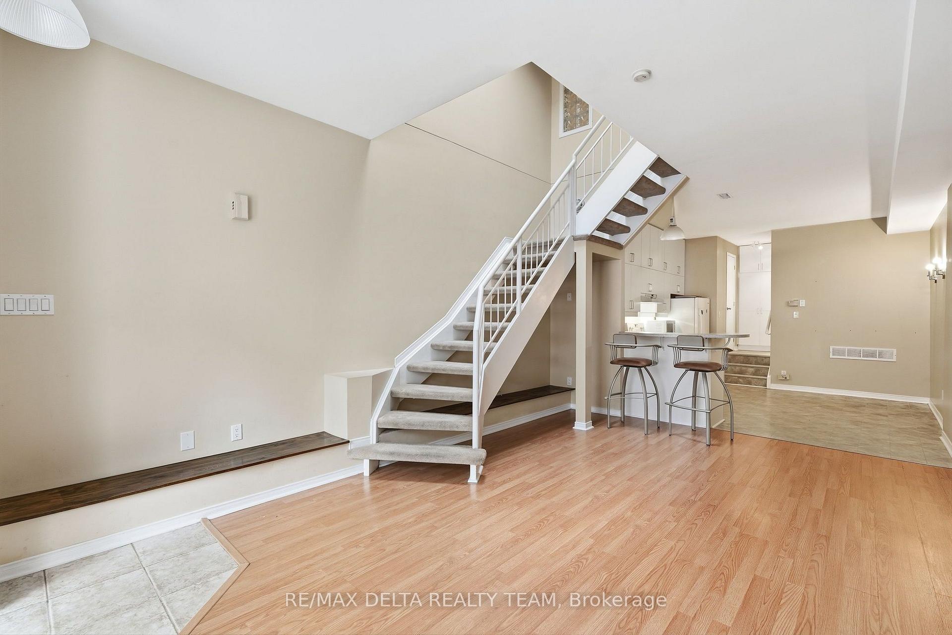 7 - 170 Cathcart Street, Ottawa 5