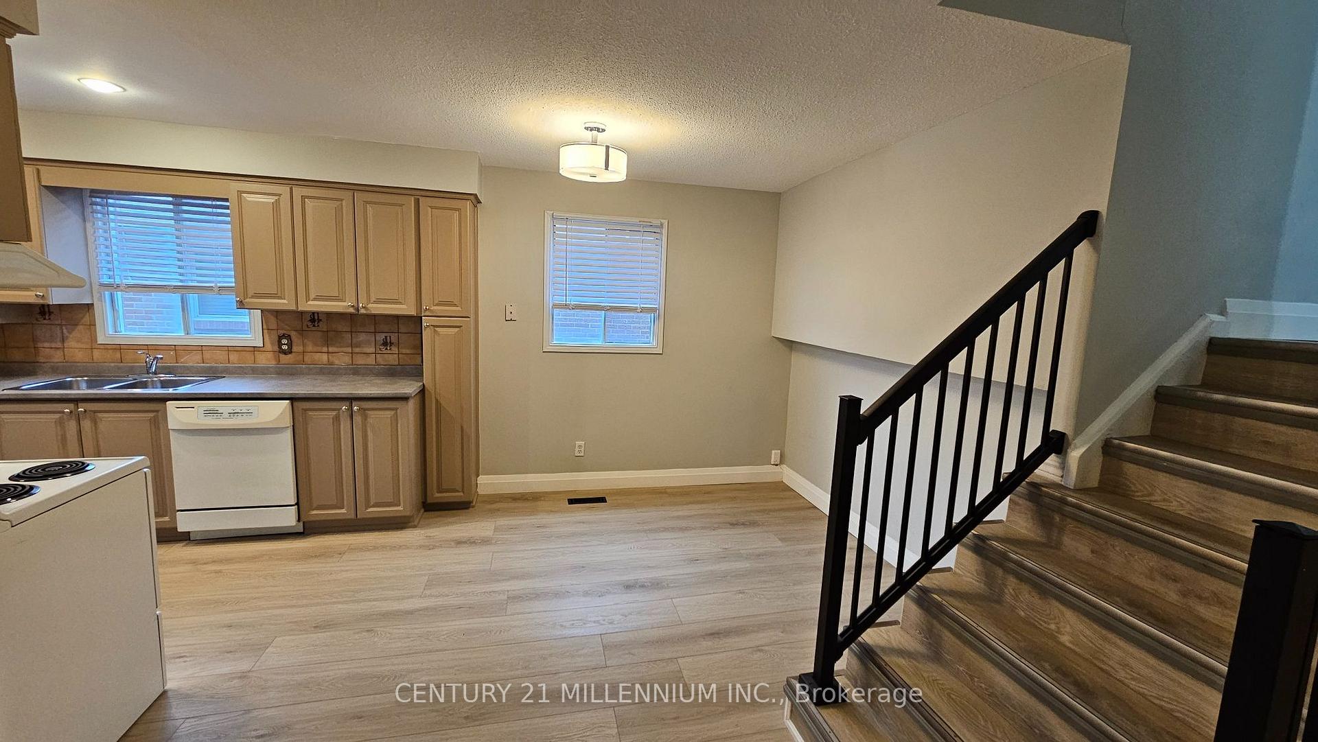 Upper - 67 Simmons Boulevard, Brampton 5