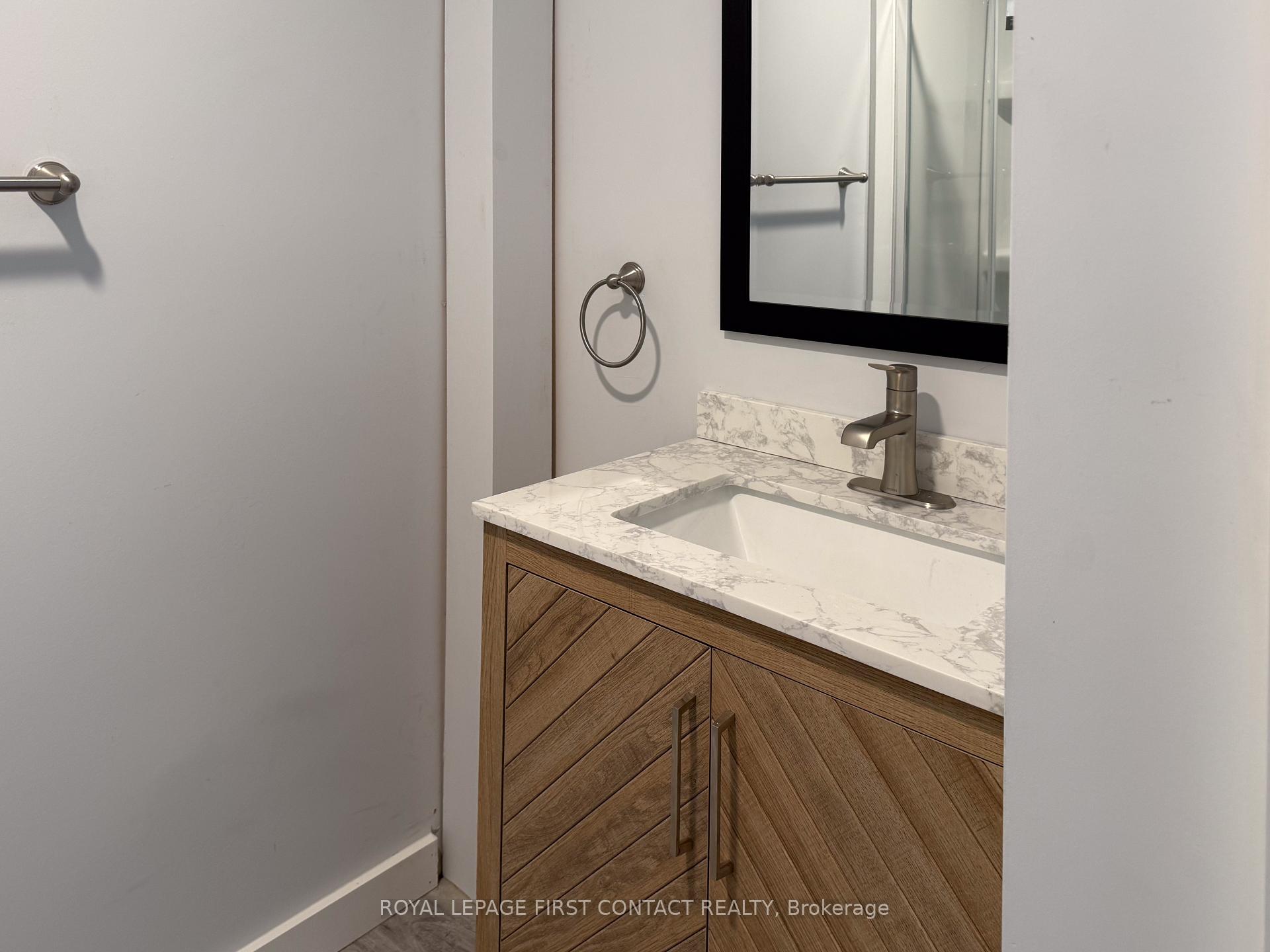 A - 23 Peter Street S, Orillia 2