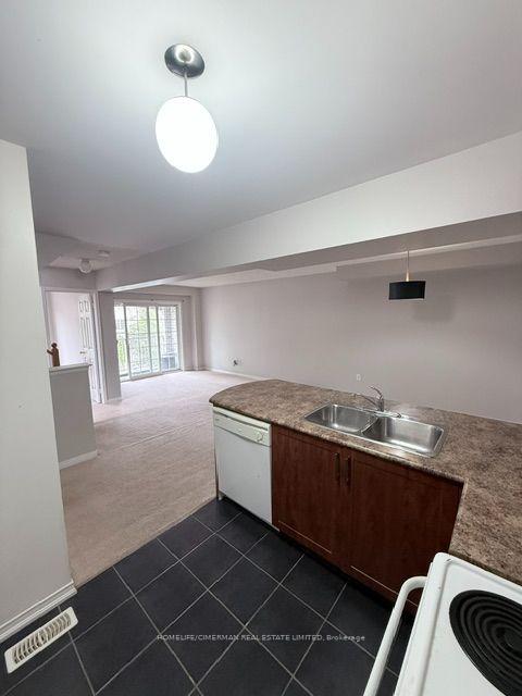 35 Linnell Street, Ajax 5