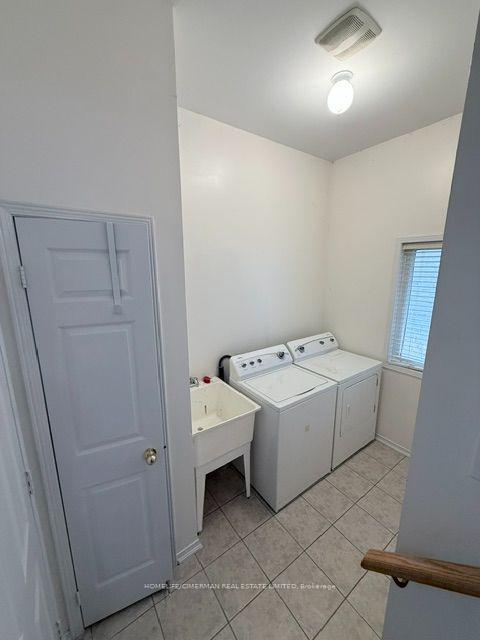 35 Linnell Street, Ajax 3