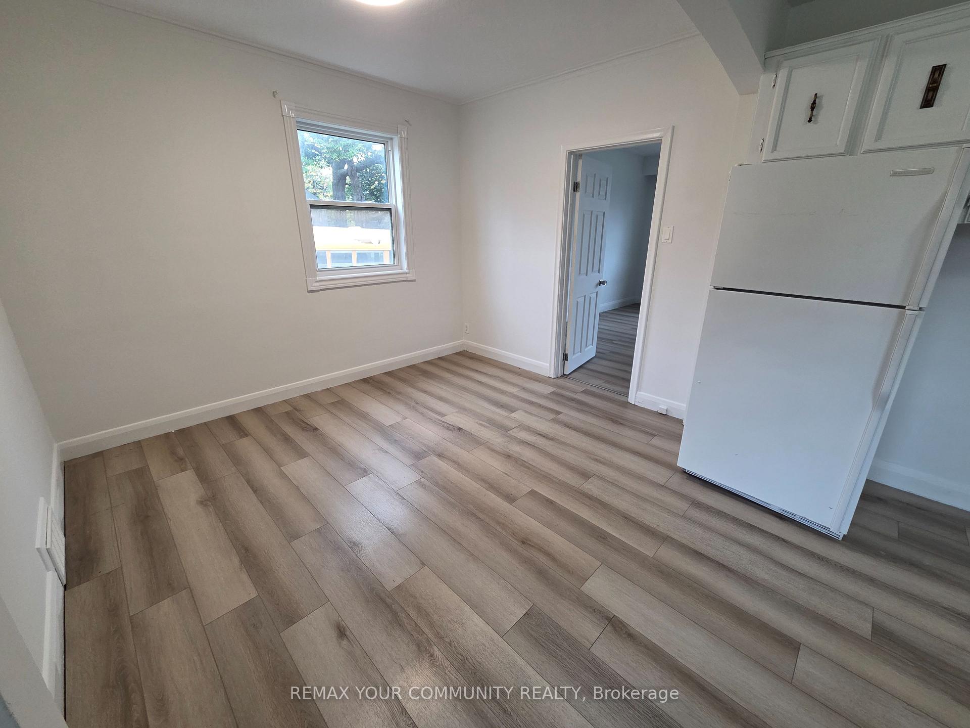 999 Caledonia Road, Toronto 5