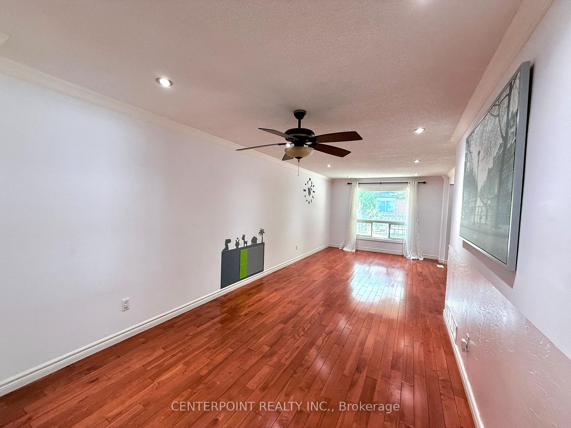 Upper - 68 Neeland Road, Markham 5