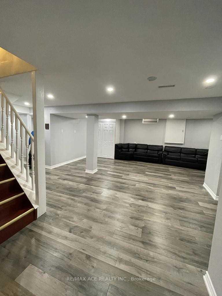 BSMT - 304 Russet Way, Vaughan 4