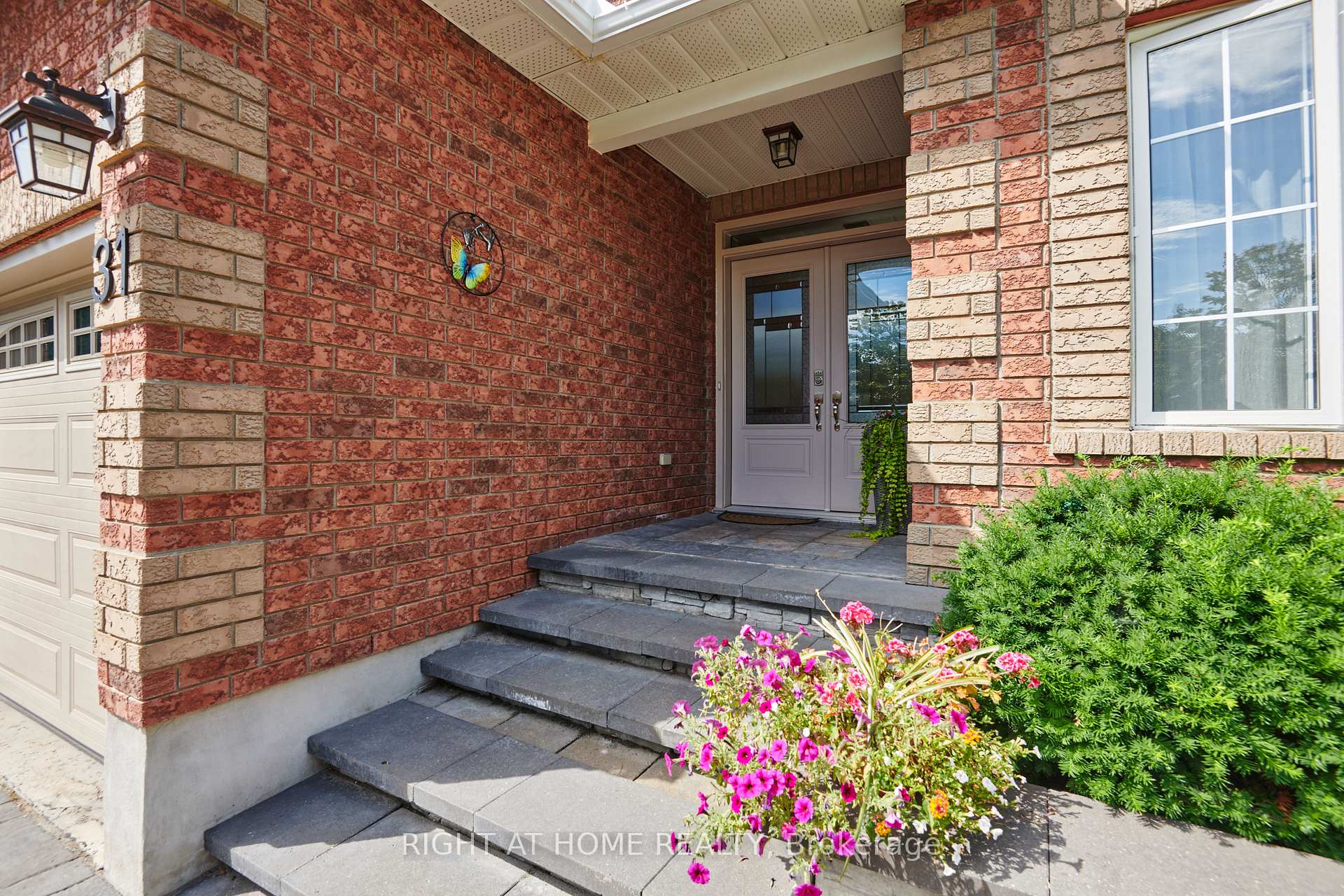 31 Forillon Crescent, Ottawa 5