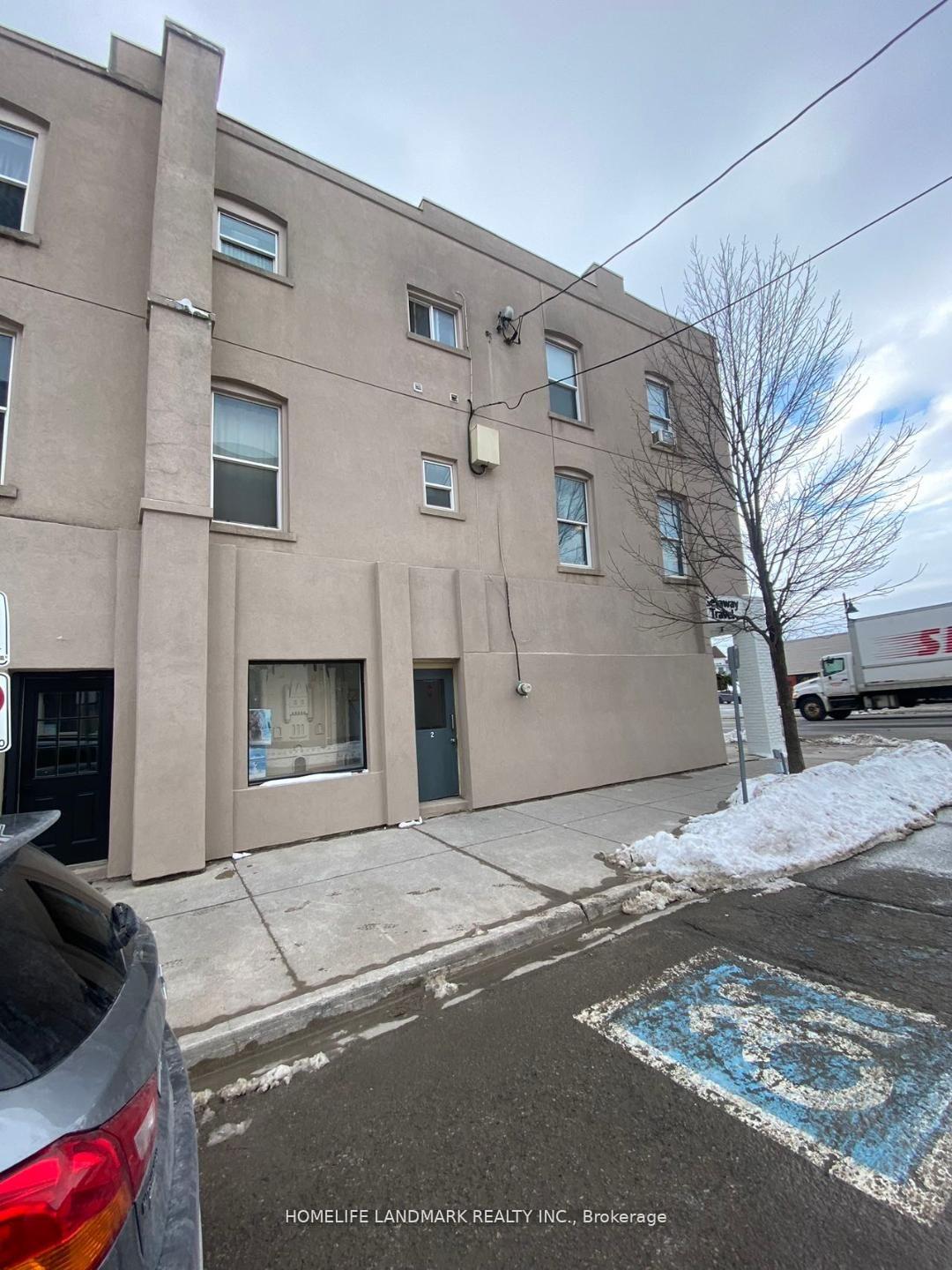 9 - 2 Bascom Street S, Uxbridge 2