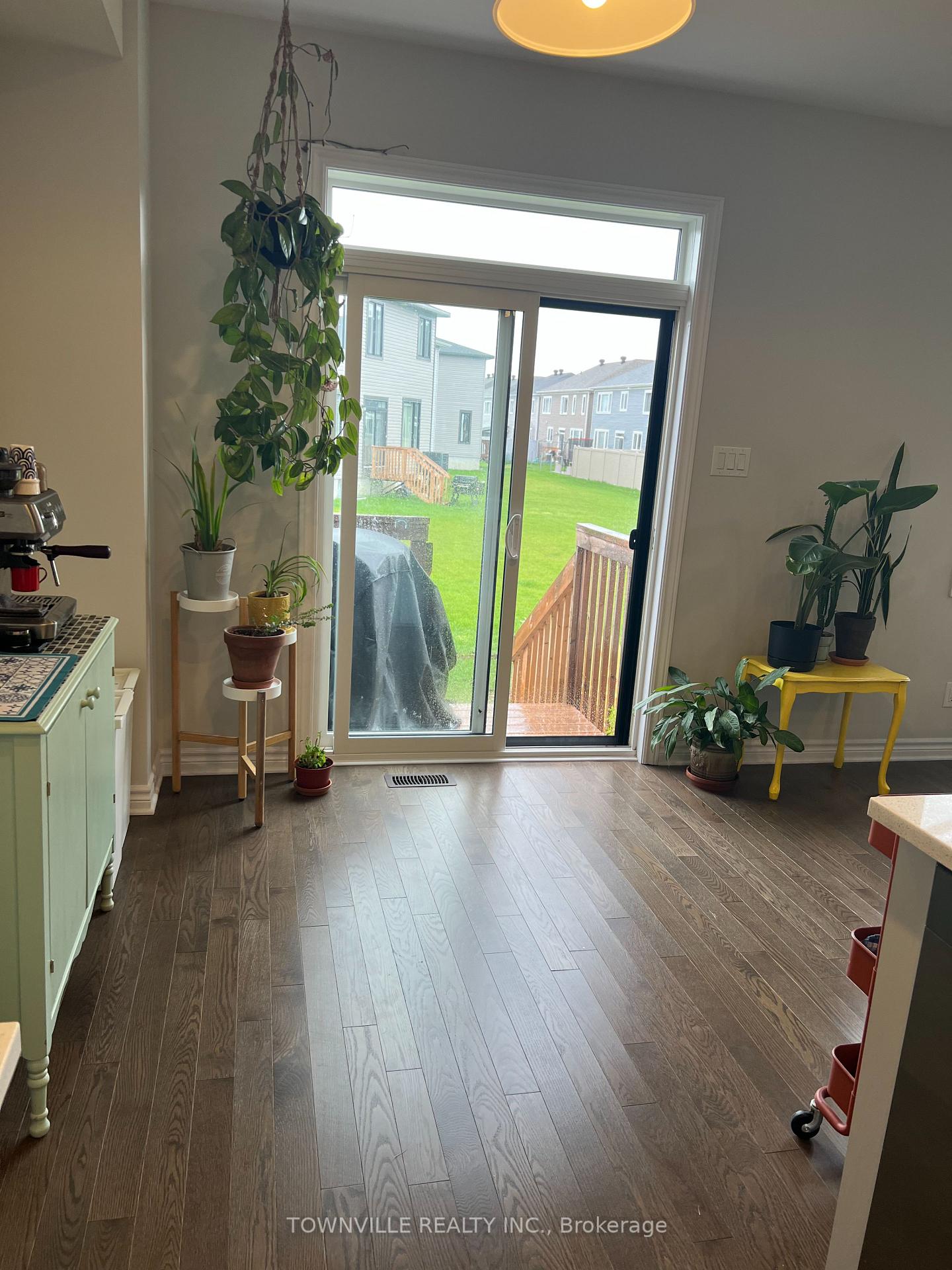 26 Chemin De Jargeau Road, Ottawa 5