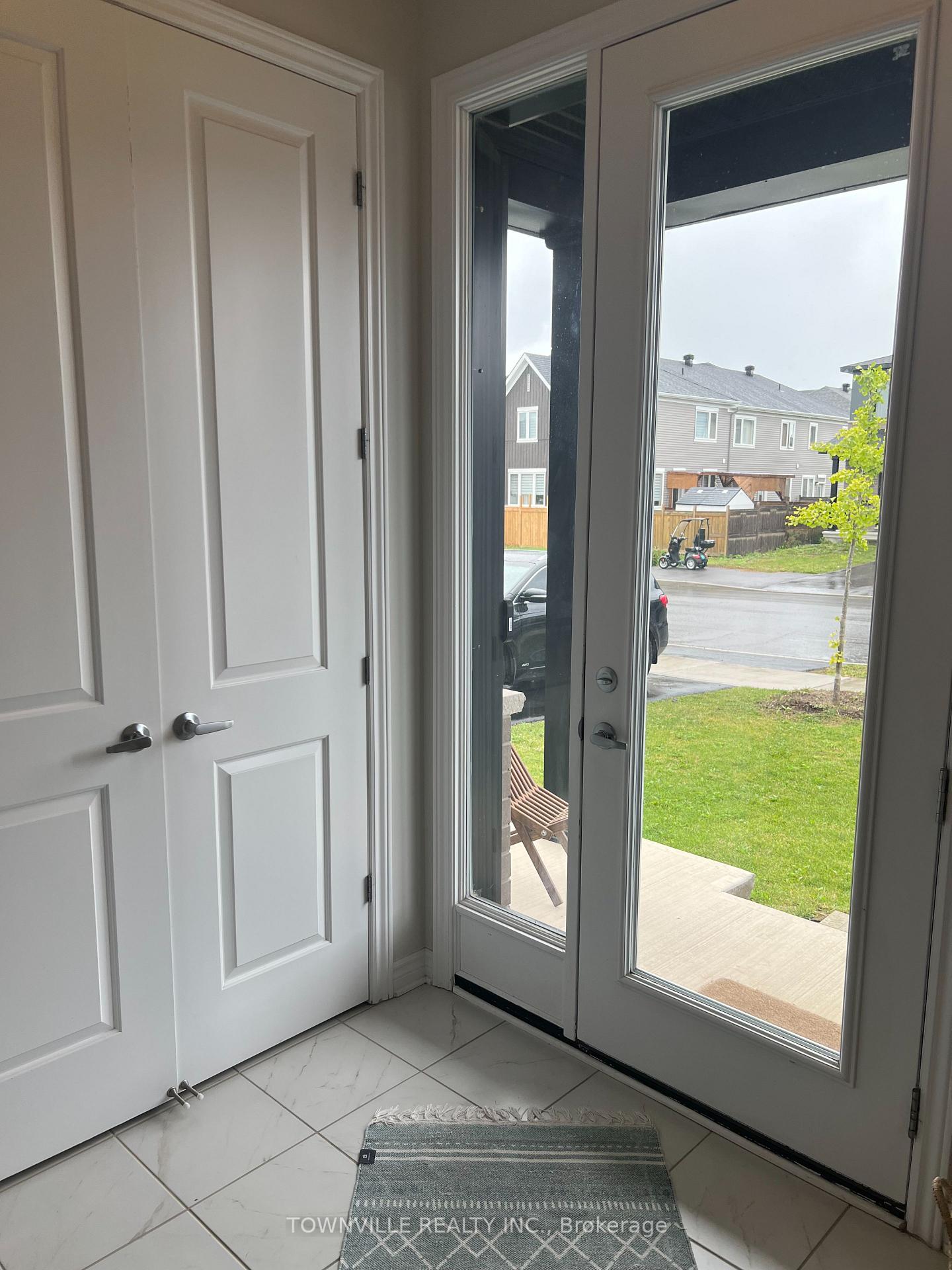 26 Chemin De Jargeau Road, Ottawa 2