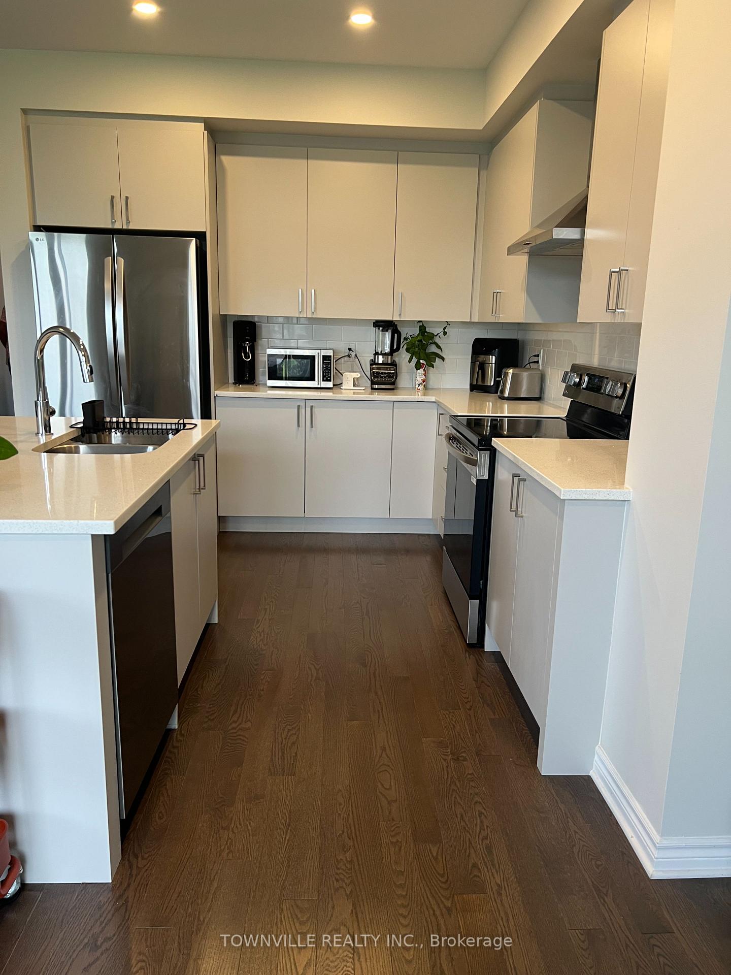 26 Chemin De Jargeau Road, Ottawa 4
