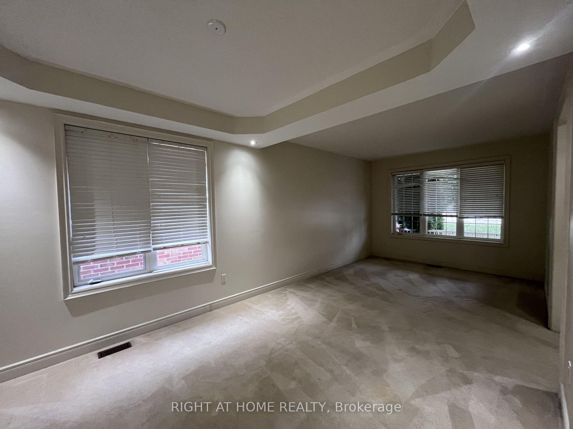 2518 Rugby Road, Mississauga 4
