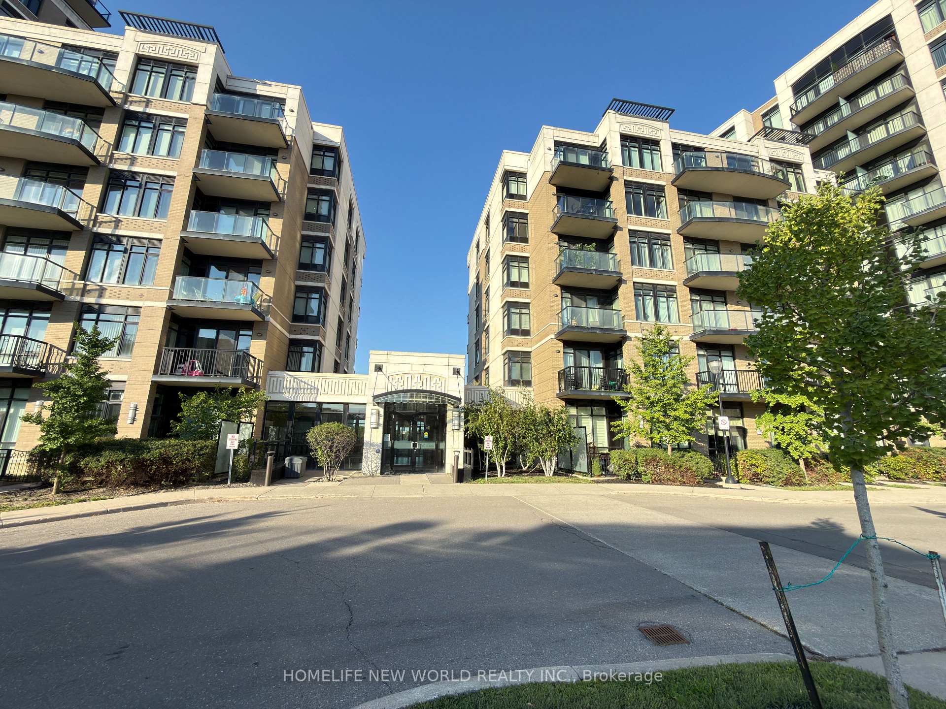 403 - 151 Upper Duke Crescent, Markham 2