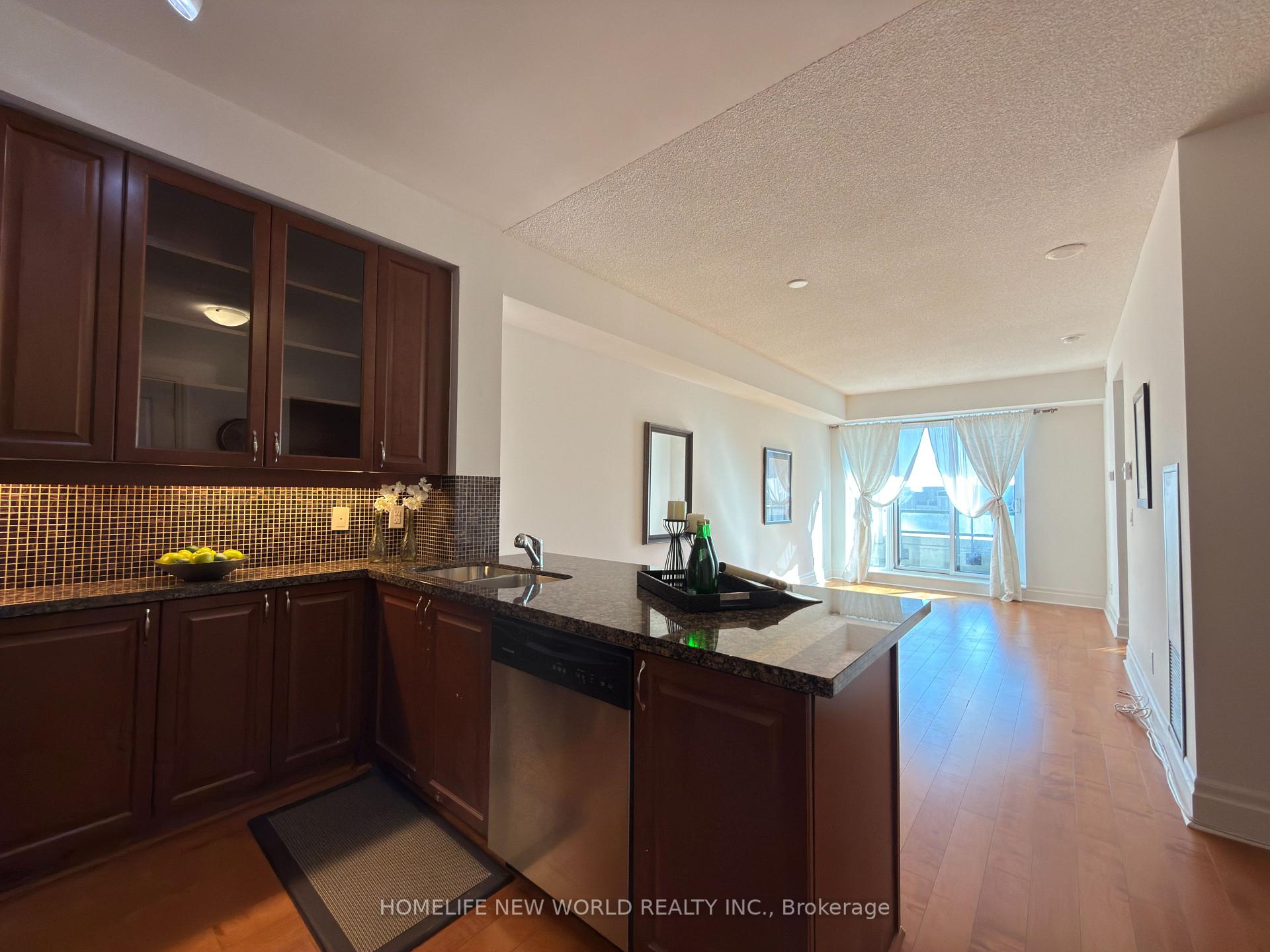 403 - 151 Upper Duke Crescent, Markham 4