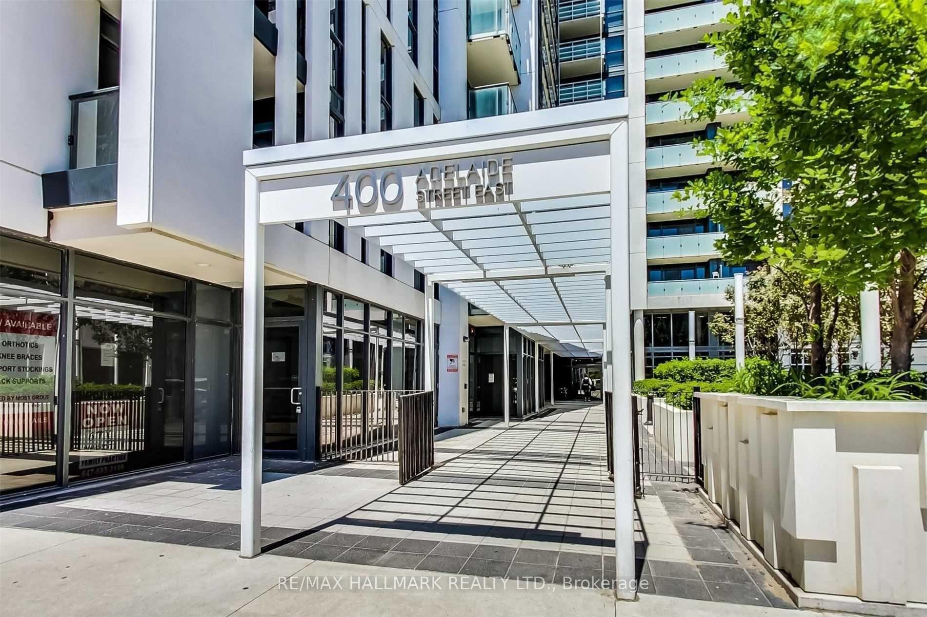 206 - 400 Adelaide Street E Toronto Ontario Canada Sale residential JANETH BECERRA GARZON Re/Max Hallmark Realty Ltd., Brokerage*