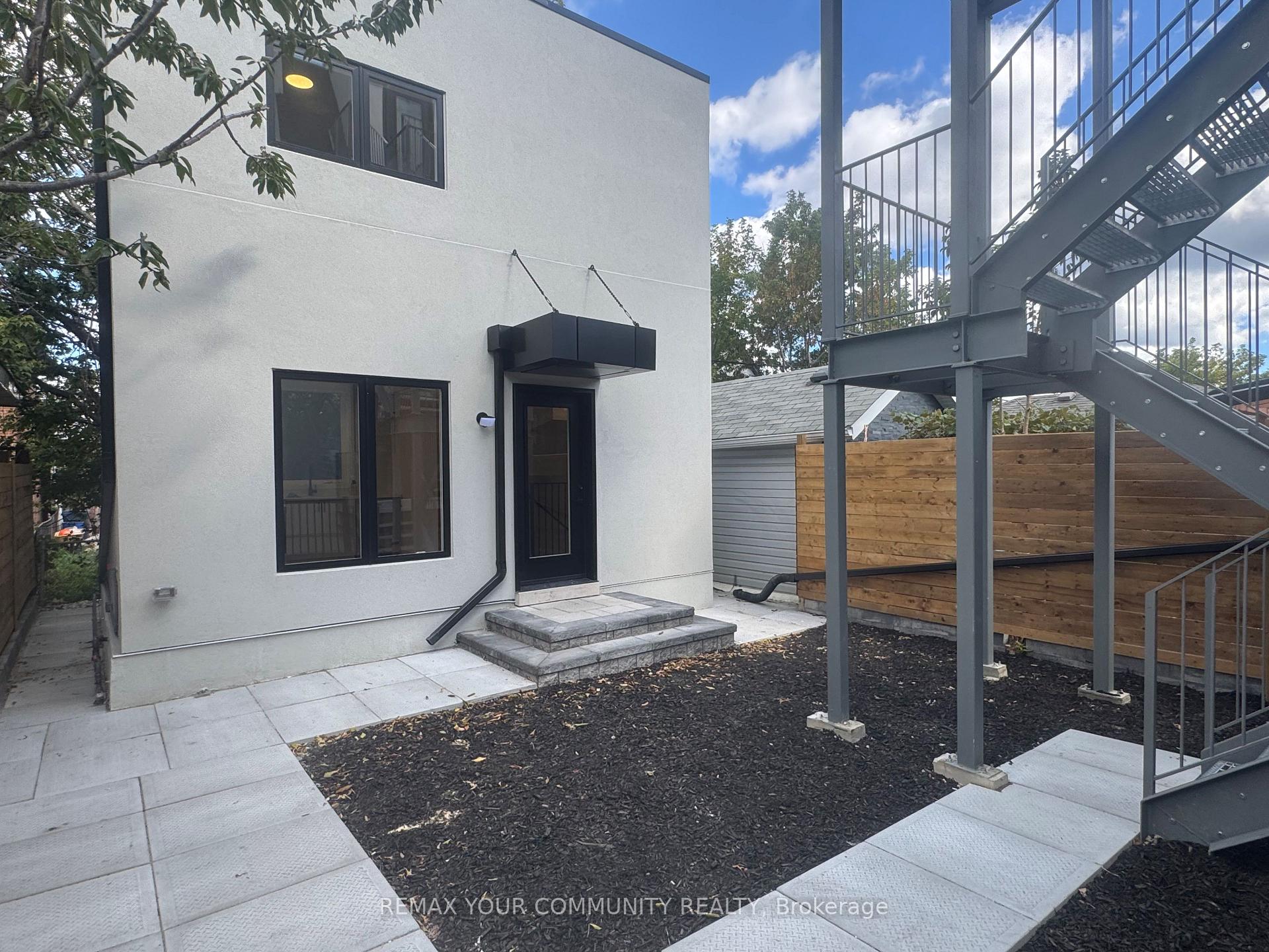 Garden Suite - 222 Belgravia Avenue Toronto Ontario Canada Rent residential Frank Vella Re/Max Your Community Realty, Brokerage