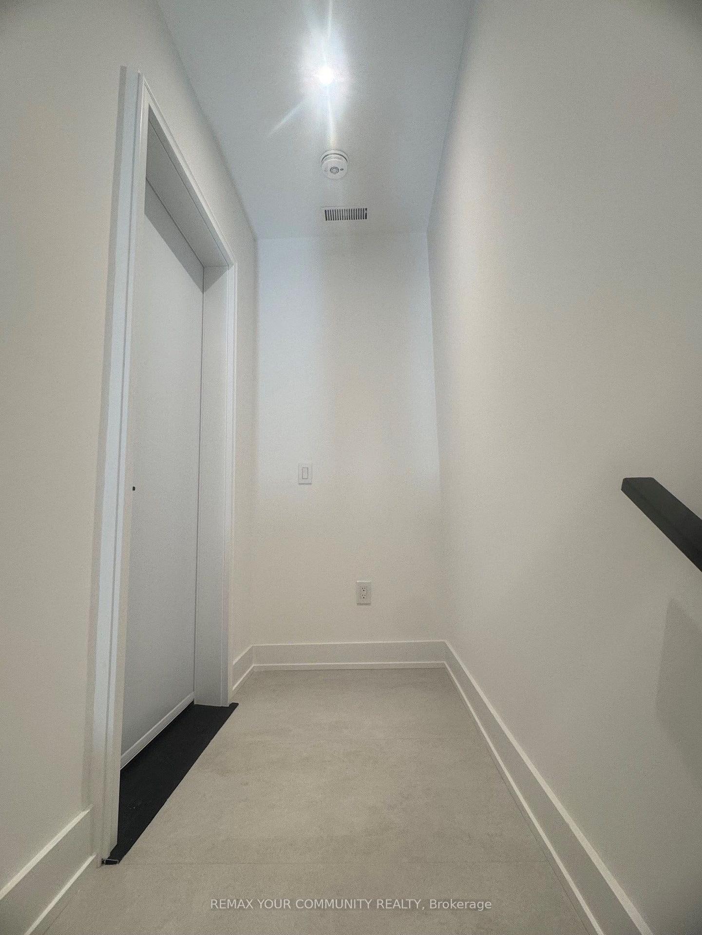 3 - 222 Belgravia Avenue Toronto Ontario Canada Rent residential Frank Vella Re/Max Your Community Realty, Brokerage
