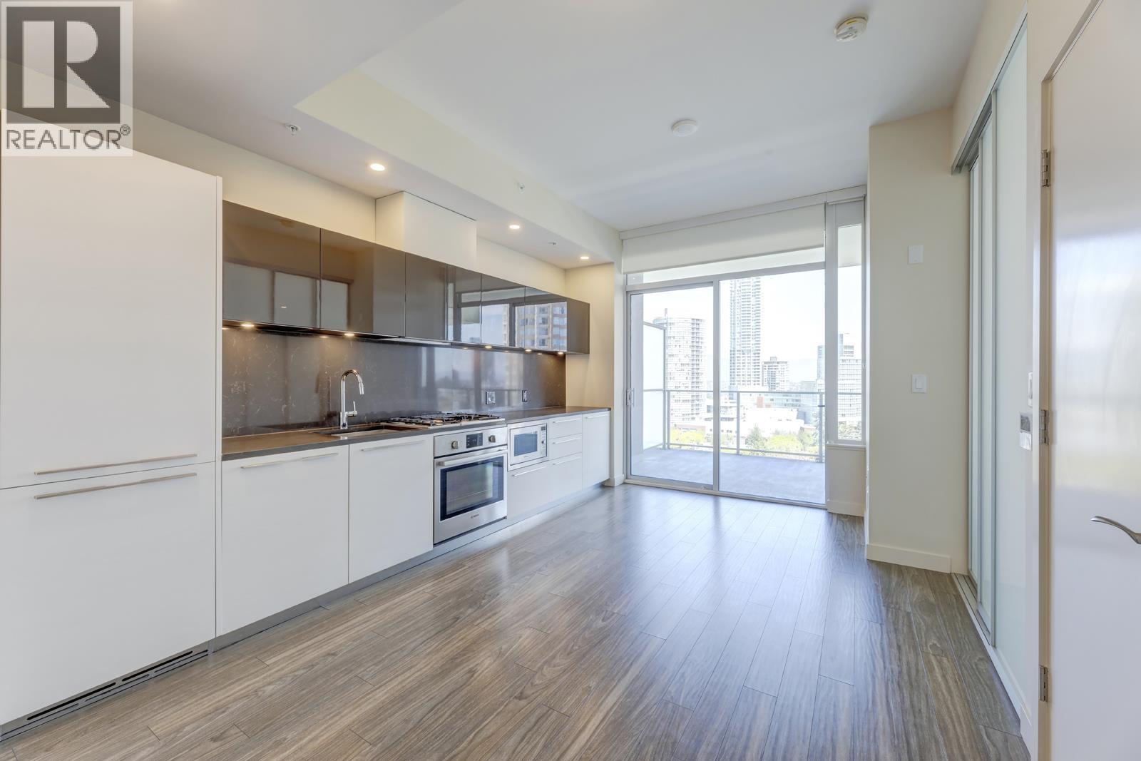 9XX 6383 MCKAY AVENUE, Burnaby