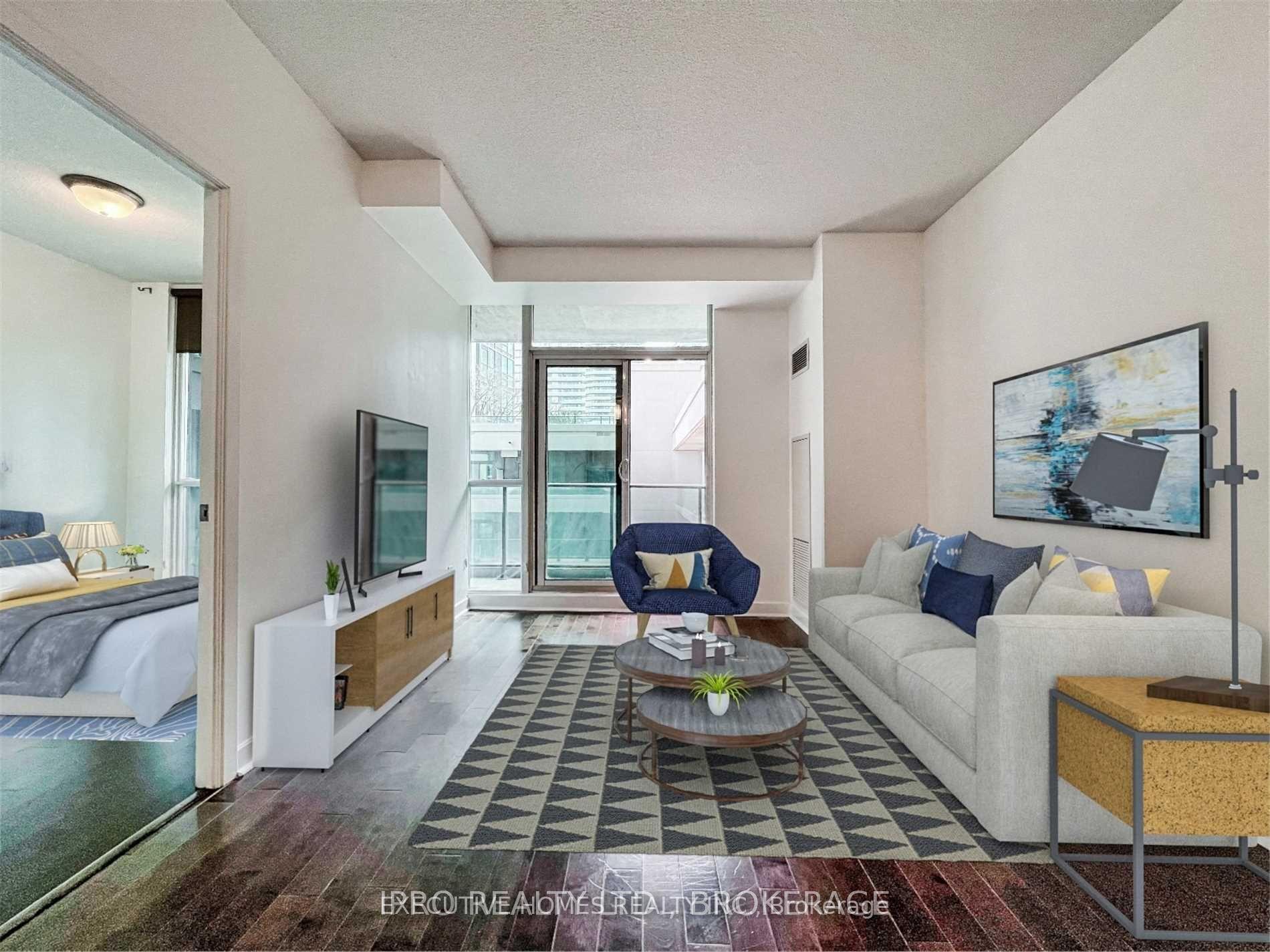 405 - 18 Harbour Street, Toronto 4