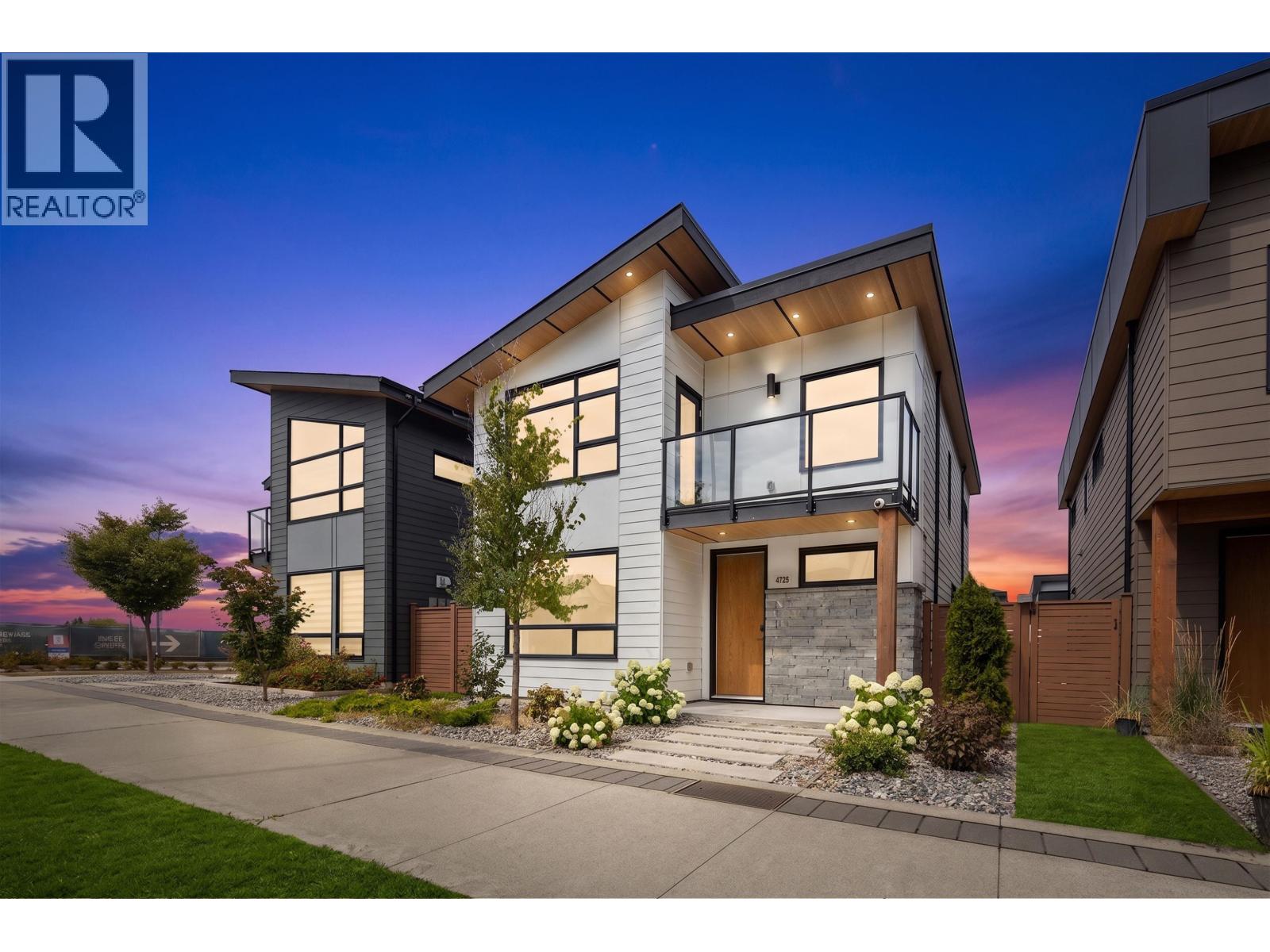 4725 BLUE HERON WAY Tsawwassen British Columbia Canada Sale residential Chris Davidson HomeLife Benchmark Realty Corp.