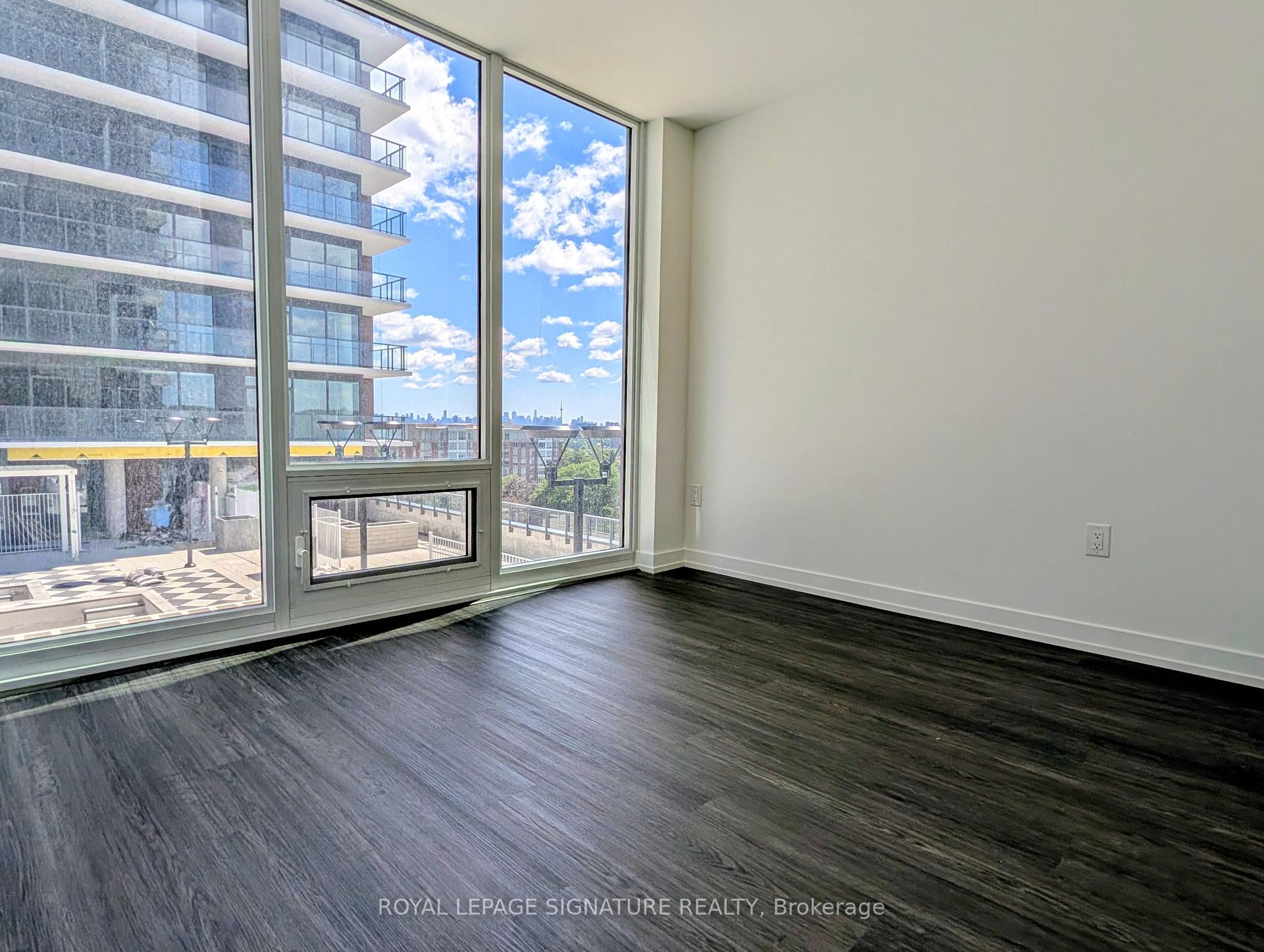 807 - 4010 Eglinton Avenue W, Toronto 5