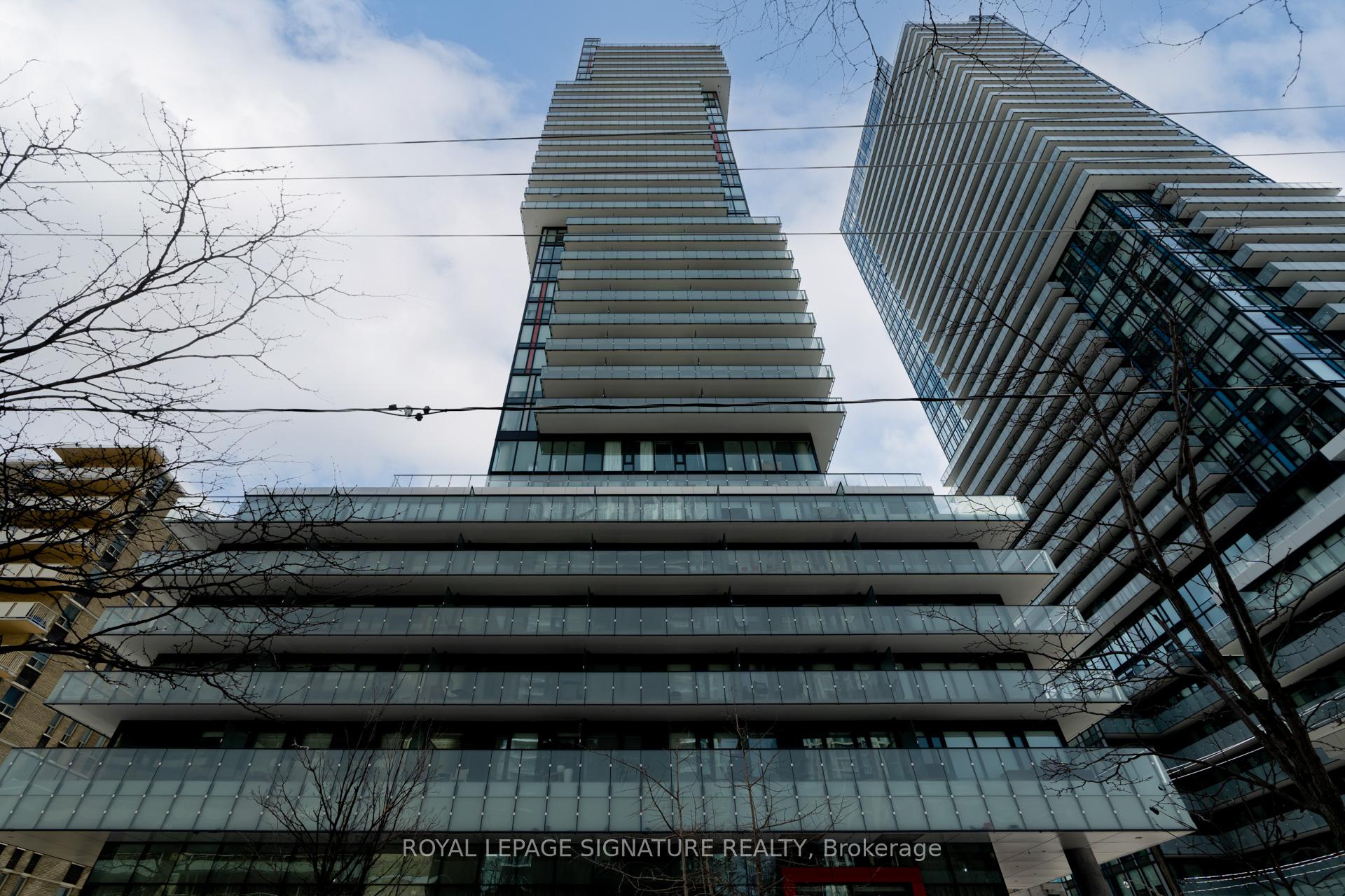 2710 - 185 Roehampton Avenue, Toronto 3