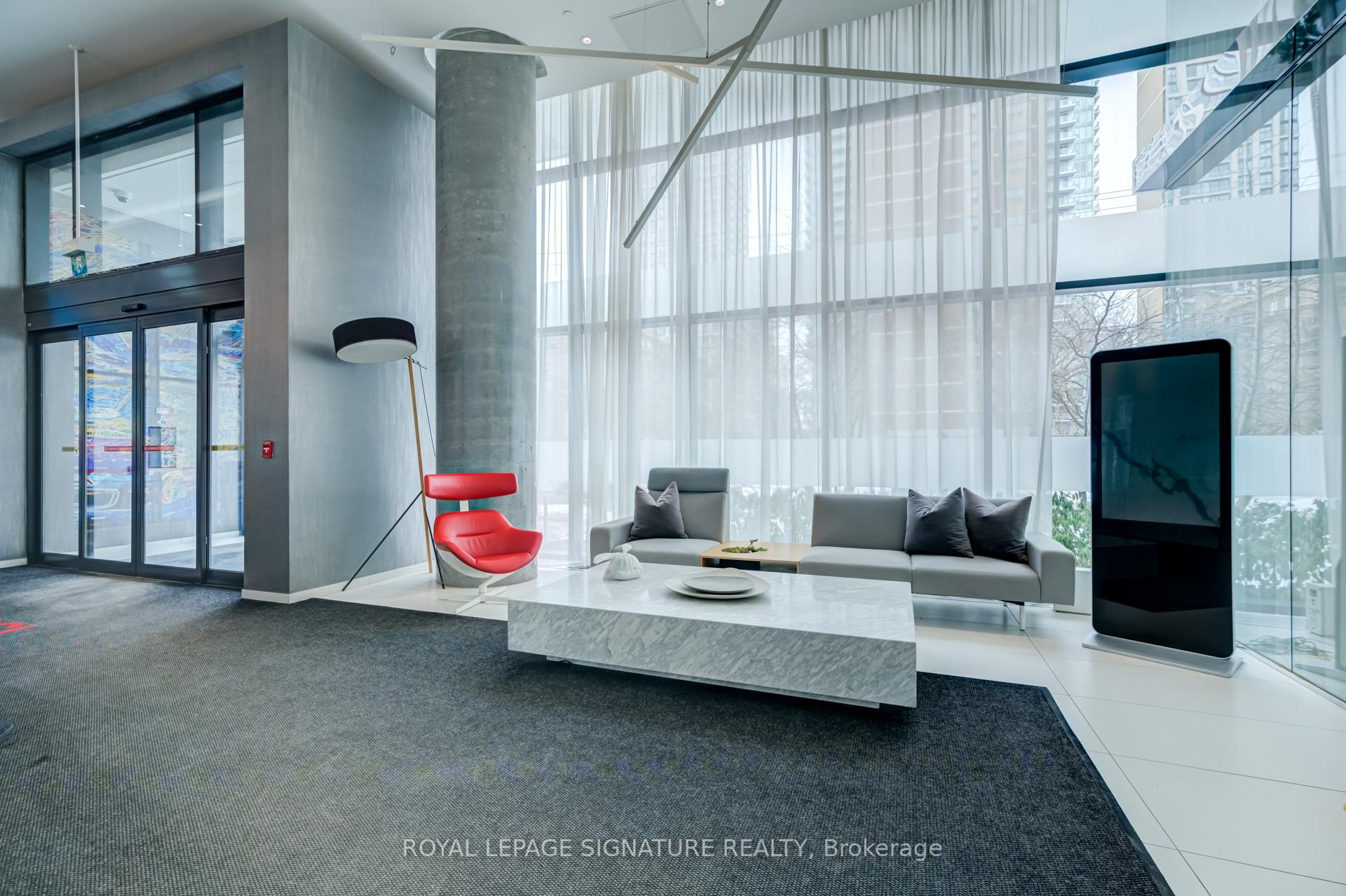 2710 - 185 Roehampton Avenue, Toronto 5