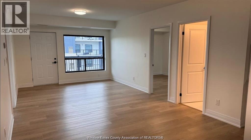 3340 STELLA Unit# 419, Windsor 5