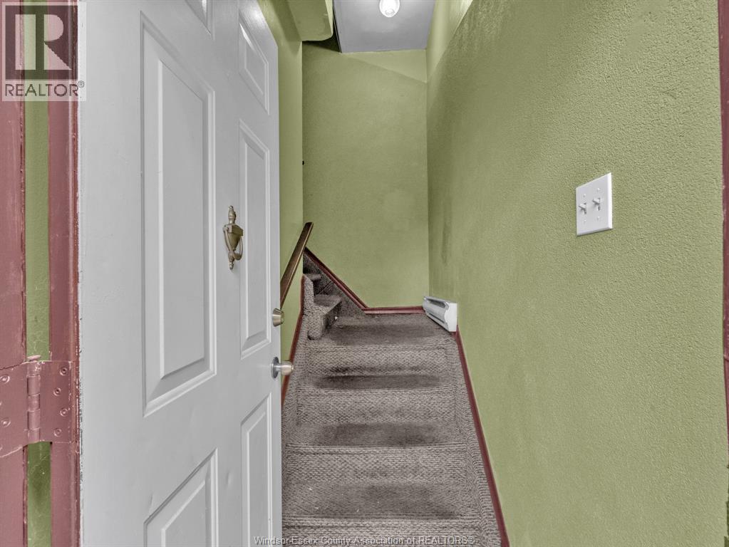 2241 MERCER Unit# UPPER, Windsor 4
