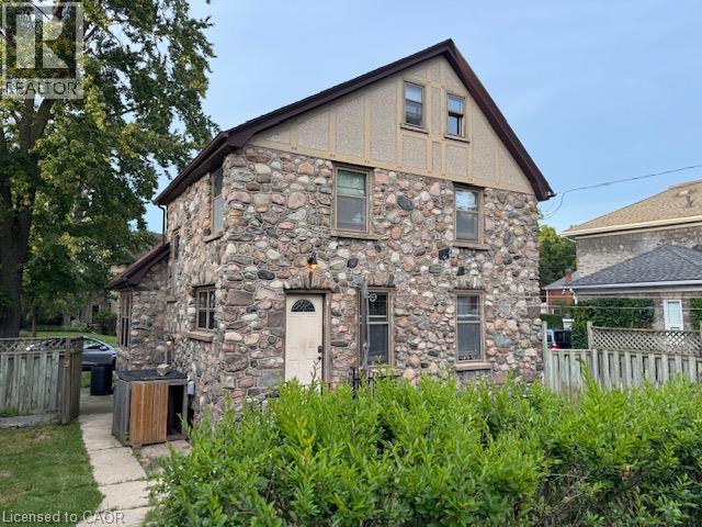 255 MAIN Street, Cambridge 3