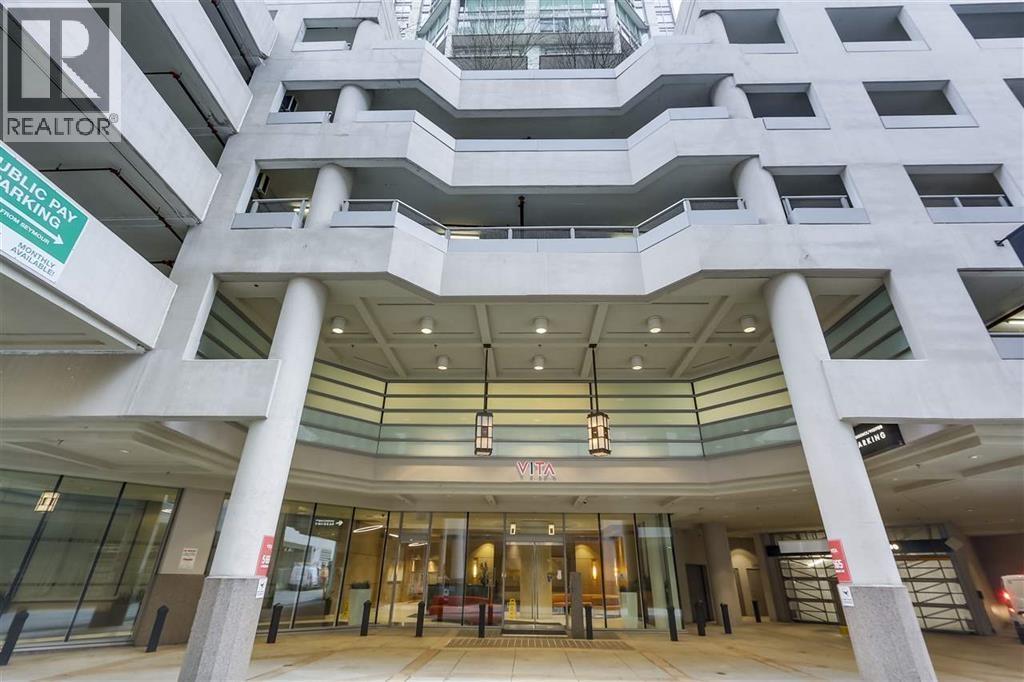 701 565 SMITHE STREET, Vancouver 2
