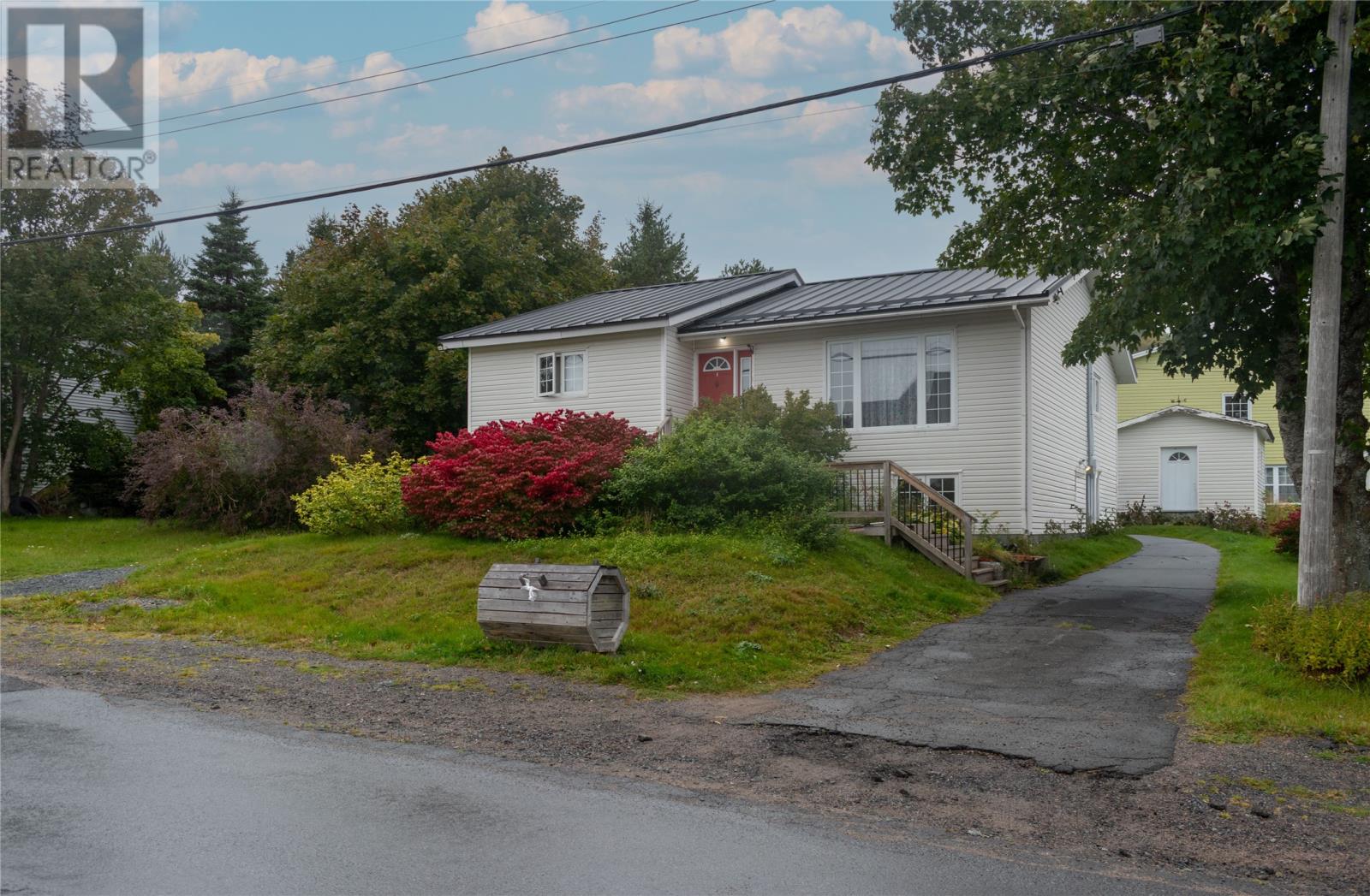 84 Lemarchant Street Carbonear Newfoundland And Labrador Canada Sale residential Ruby Manuel Royal LePage Atlantic Homestead