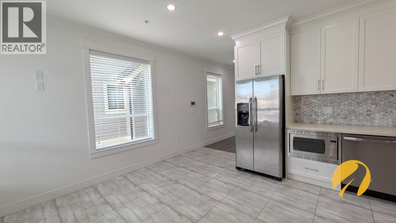 5477 WALES STREET, Vancouver 3