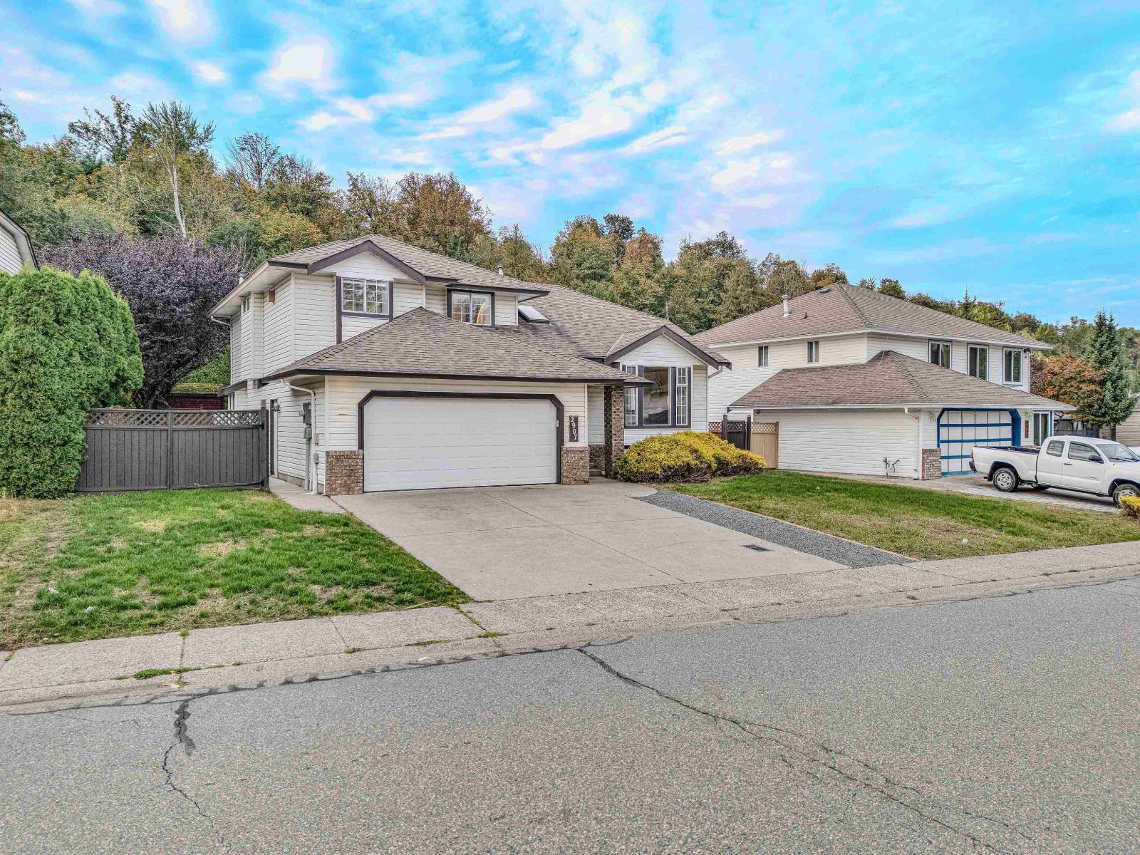 2907 CROSSLEY DRIVE Abbotsford British Columbia Canada Sale residential Kirandeep Gill Coldwell Banker Executives Realty