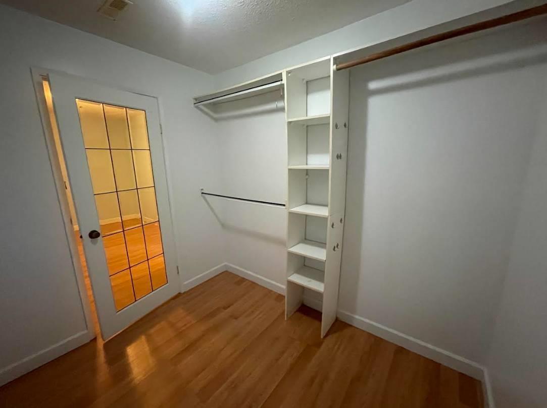 Suite 26458 33 AVE, Langley 5