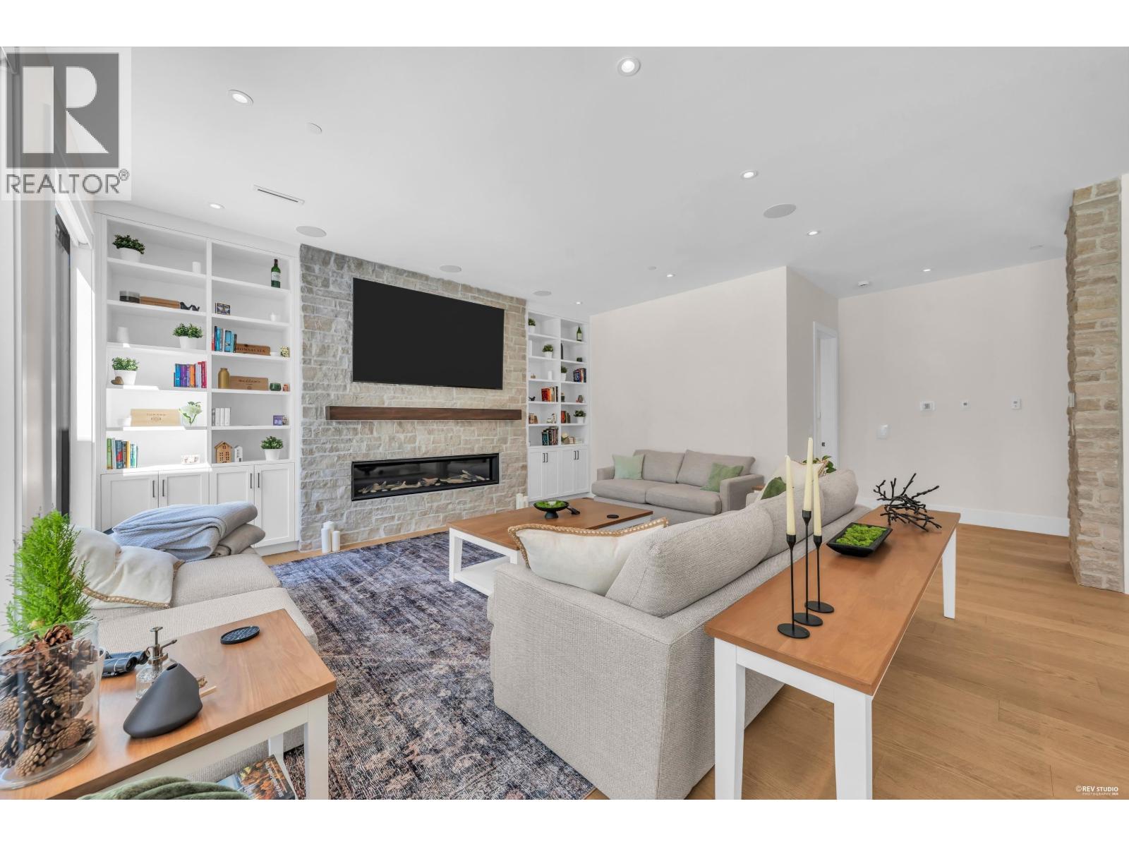 372 MOYNE DRIVE, West Vancouver 3