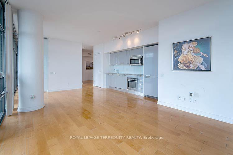 3902 - 33 Charles Street E, Toronto 3