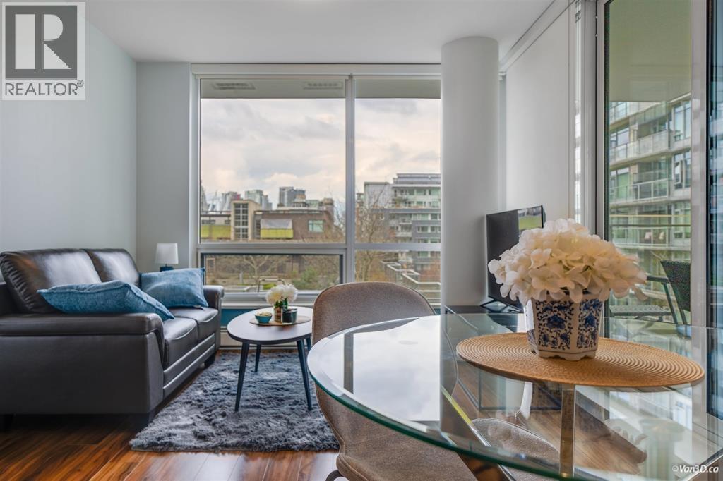 5xx 159 W 2ND AVENUE, Vancouver 4
