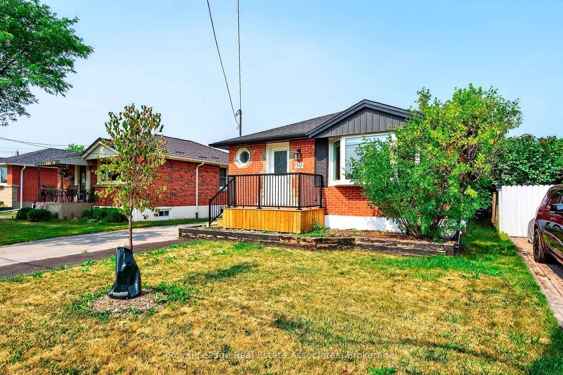 Lower - 312 East 45th Street, Hamilton 3