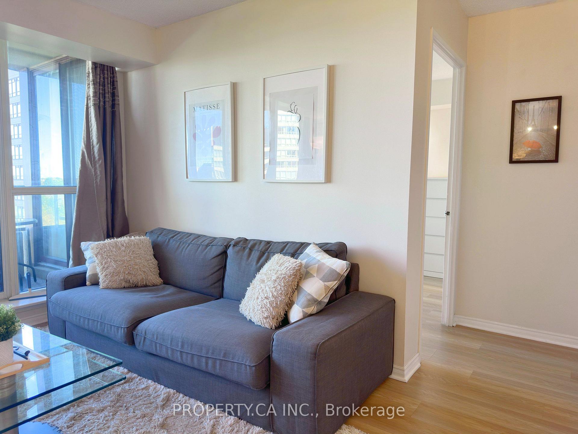 701 - 91 Townsgate Drive, Vaughan 4