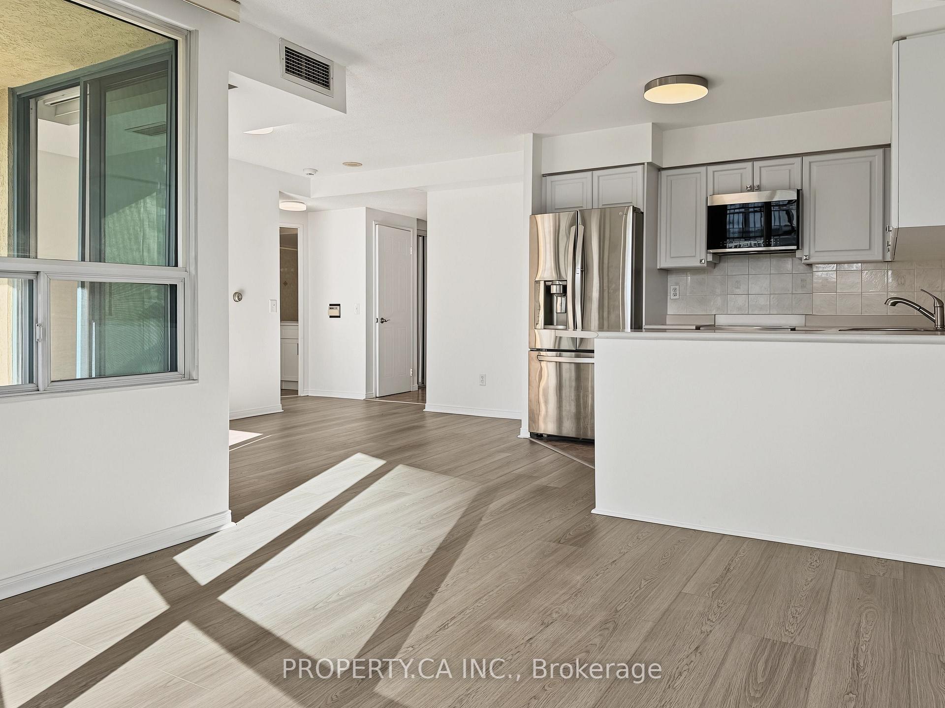 812 - 238 Doris Avenue Toronto Ontario Canada Sale residential   MOVETA REALTY INC., Brokerage*