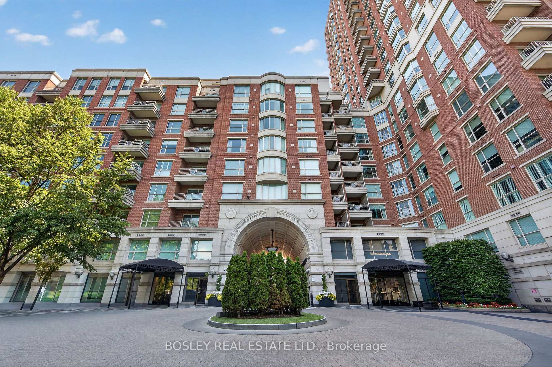 1403 - 38 Avenue Road Toronto Ontario Canada Sale residential Zac Koshy RE/MAX Realtron Realty Inc., Brokerage*