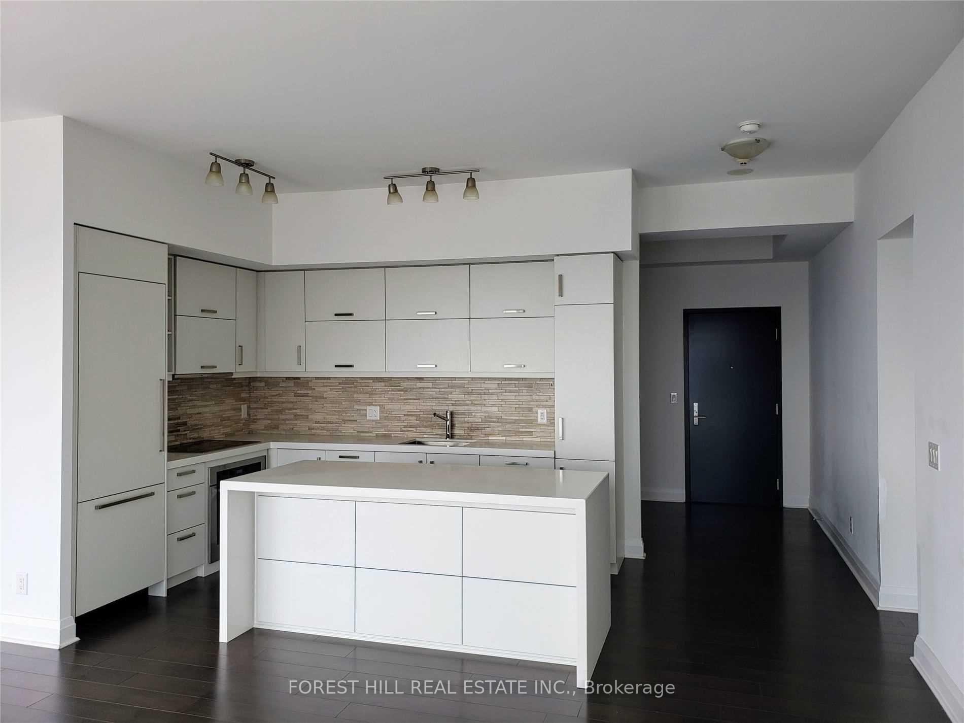 4902 - 1080 Bay Street, Toronto 2