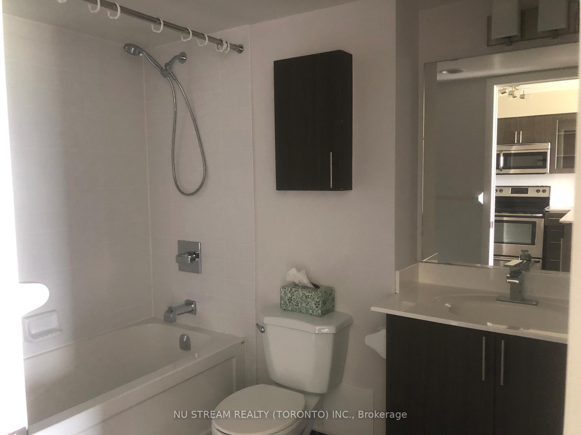 921 - 75 NORMAN BETHUNE Avenue, Richmond Hill 3