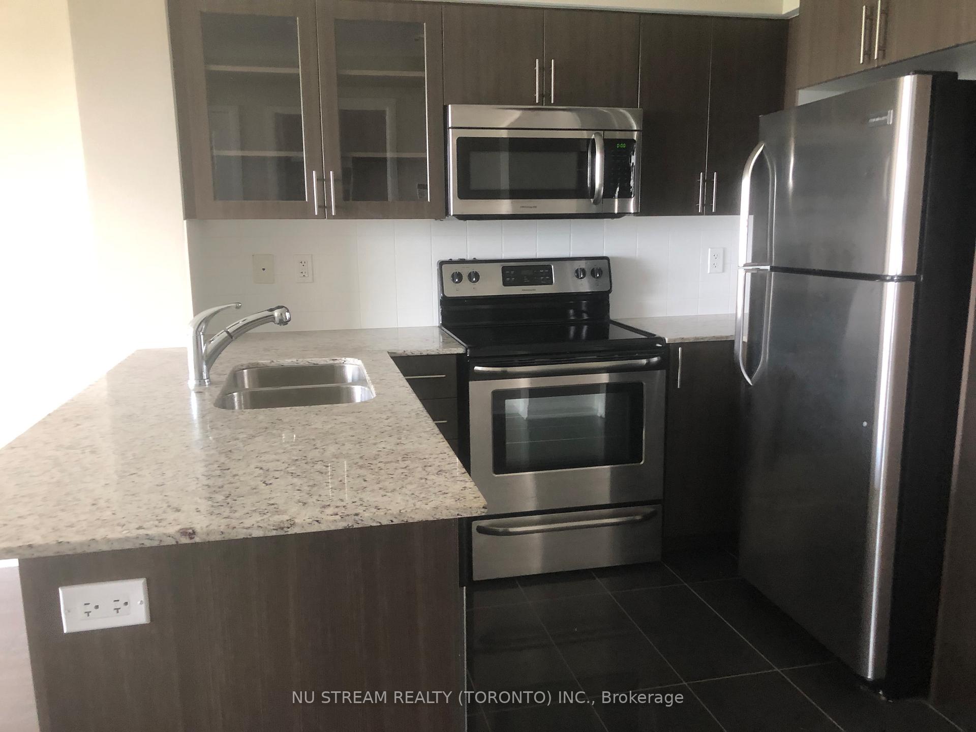 921 - 75 NORMAN BETHUNE Avenue, Richmond Hill 2