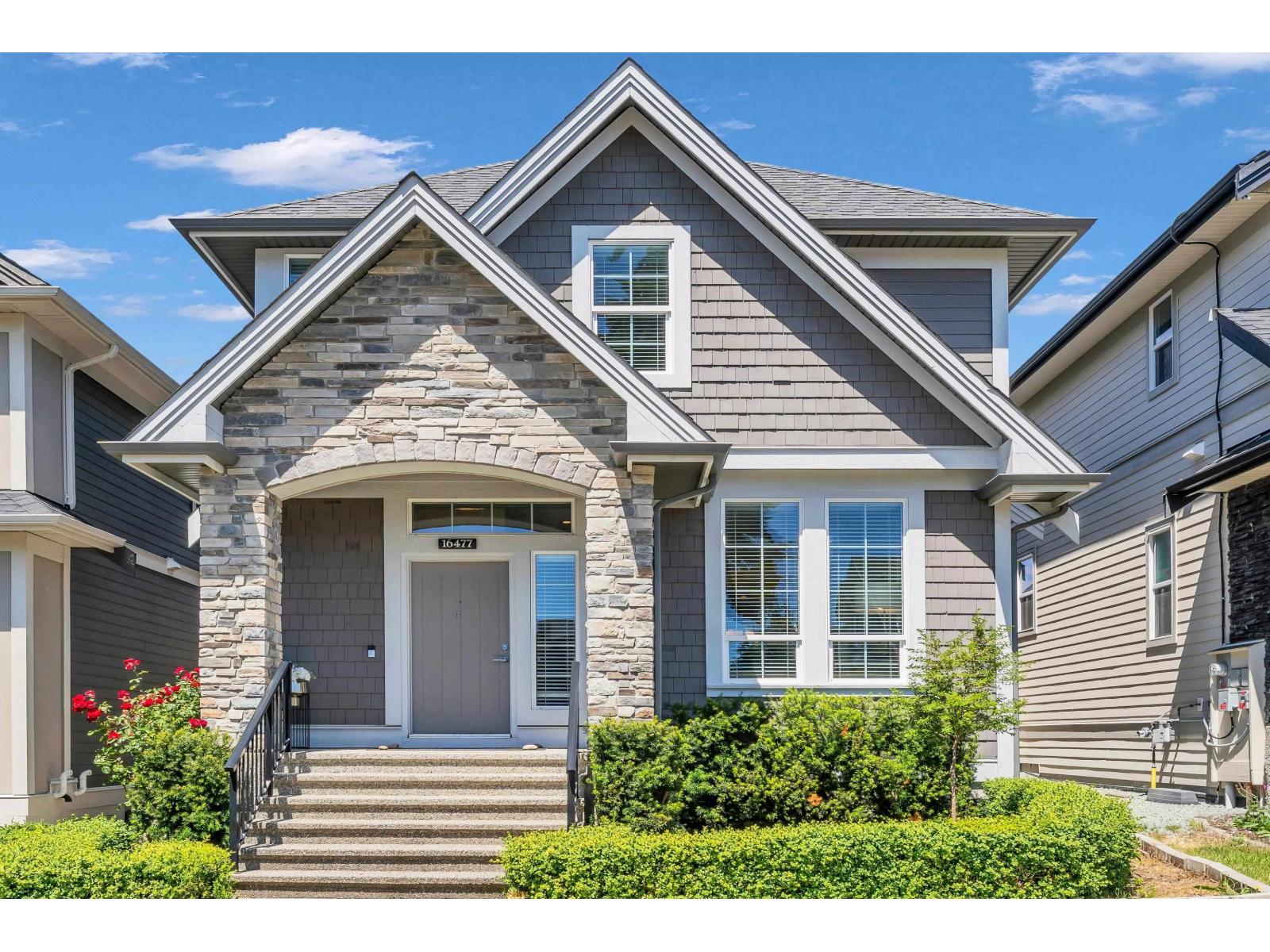 16477 21 AVENUE Surrey British Columbia Canada Sale residential Minh Ta Saba Realty Ltd