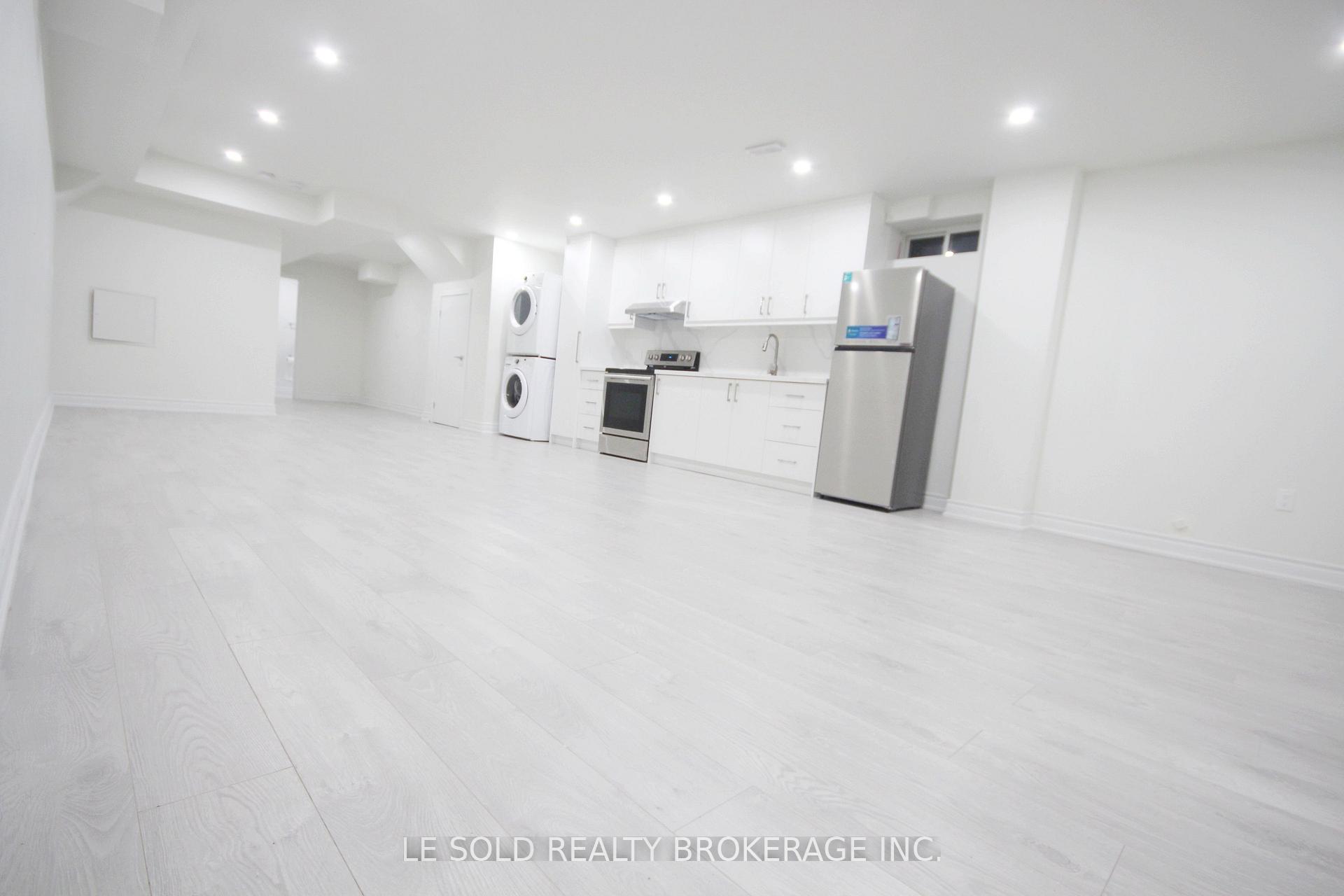 Bsmt - 7 Pear Blossom Way, East Gwillimbury 4